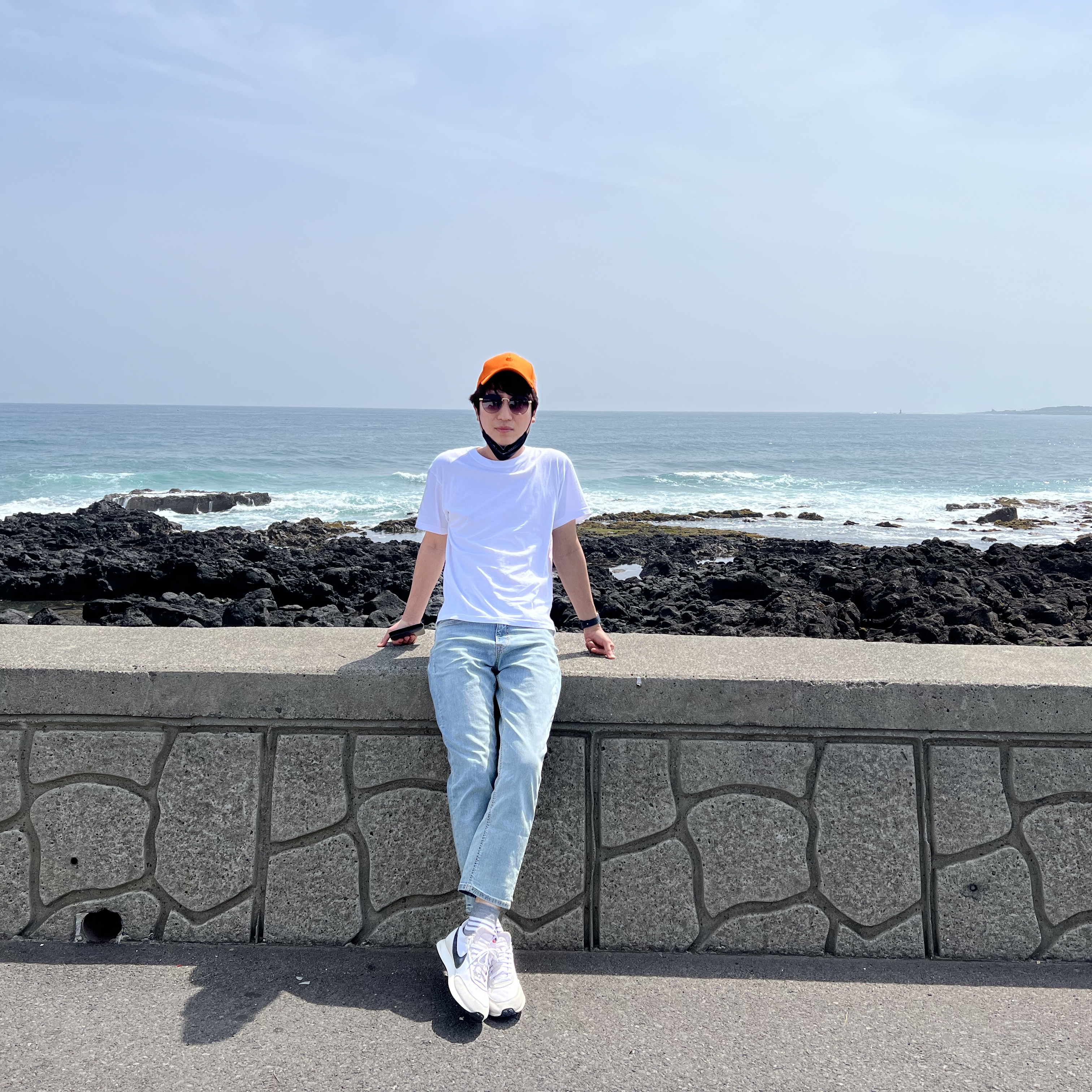 Nike Air Tailwind 79 White Phantom Black, AMI de Coeur LS T-Shirt Black 착용 스타일 - 1