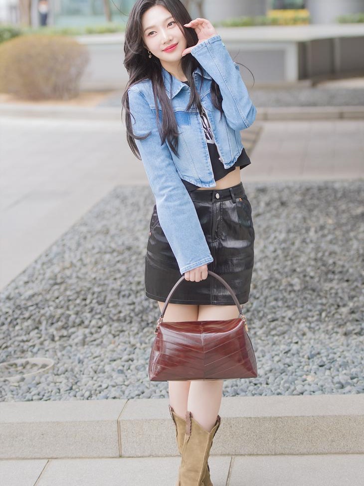 Instantfunk Women Corset Panelled Denim Jacket Blue 착용 스타일