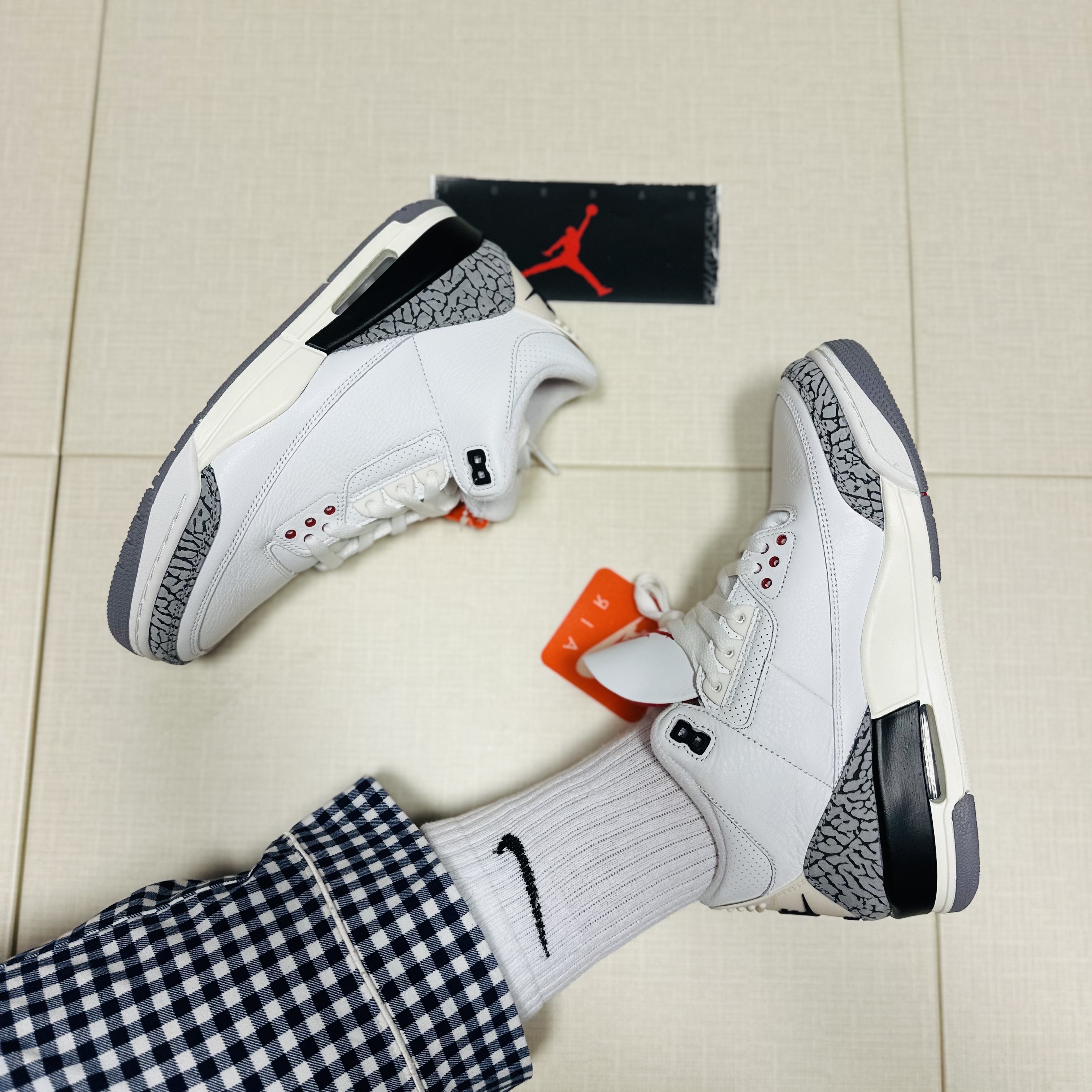 Jordan 3 Retro White Cement Reimagined 착용 스타일