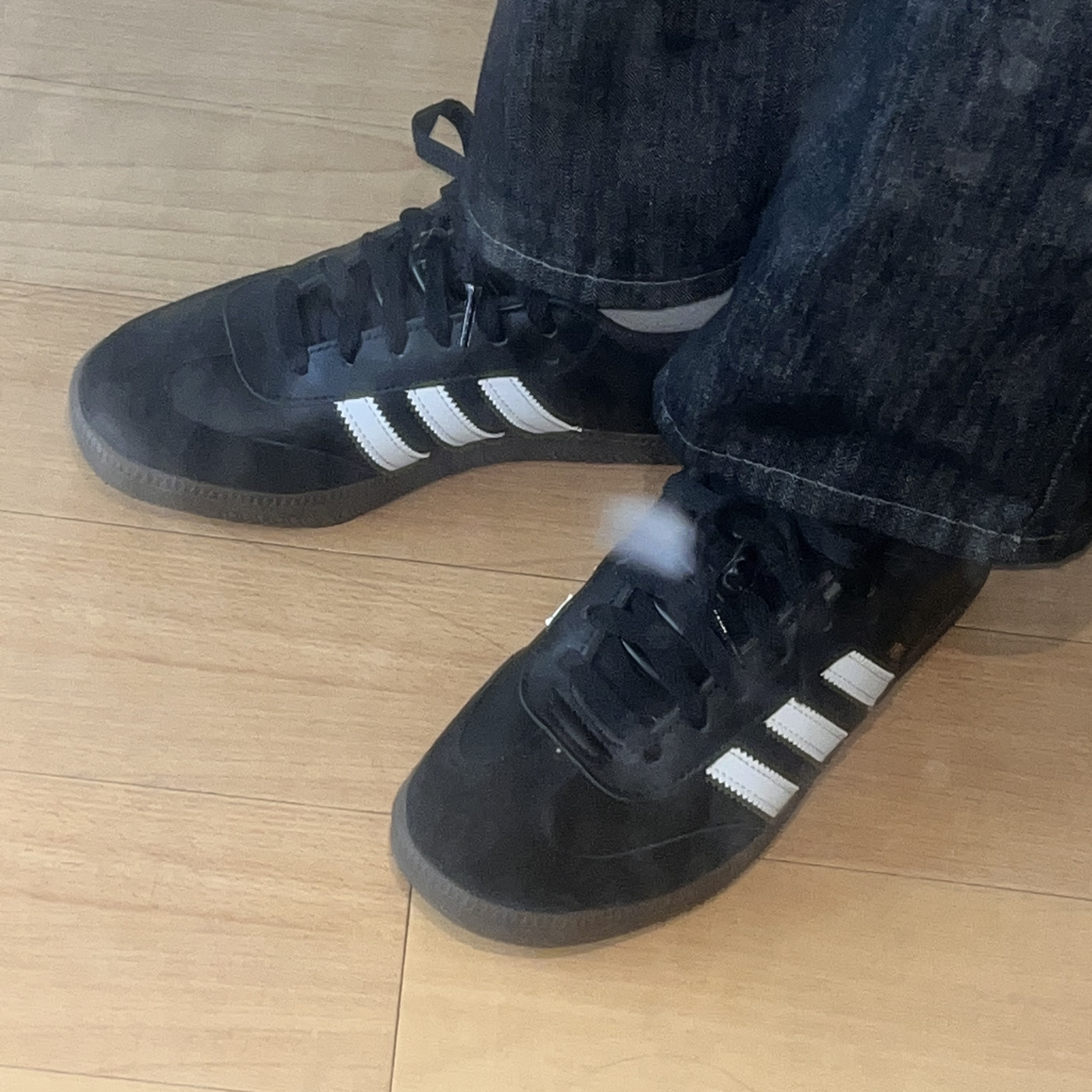 (J) Adidas Samba Classic Core Black 착용 스타일