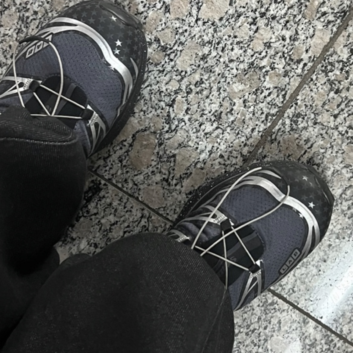 Salomon x Atmos XT-6 Black Silver 착용 스타일