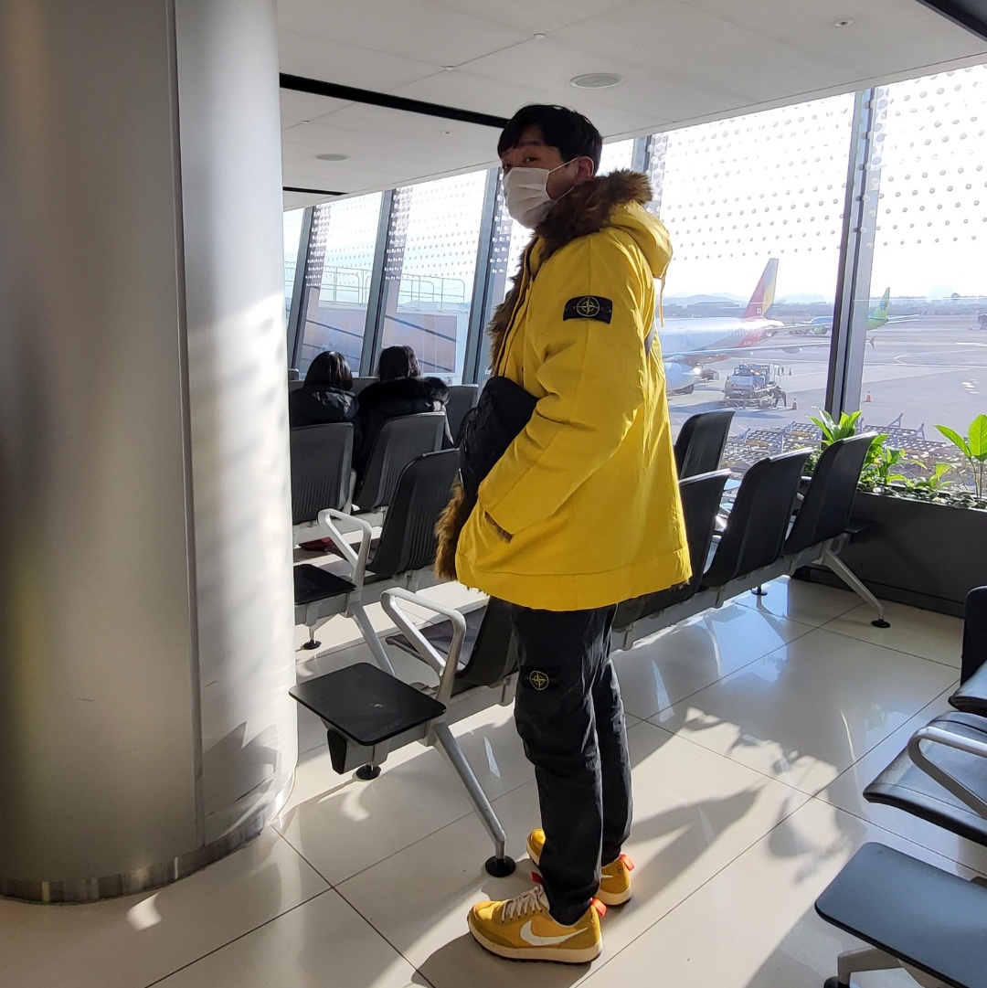 Supreme x Stone Island Formula Steel Reversible Faux Fur Parka Yellow - 22SS, Nike x Tom Sachs General Purpose Shoe Archive 착용 스타일 - 3