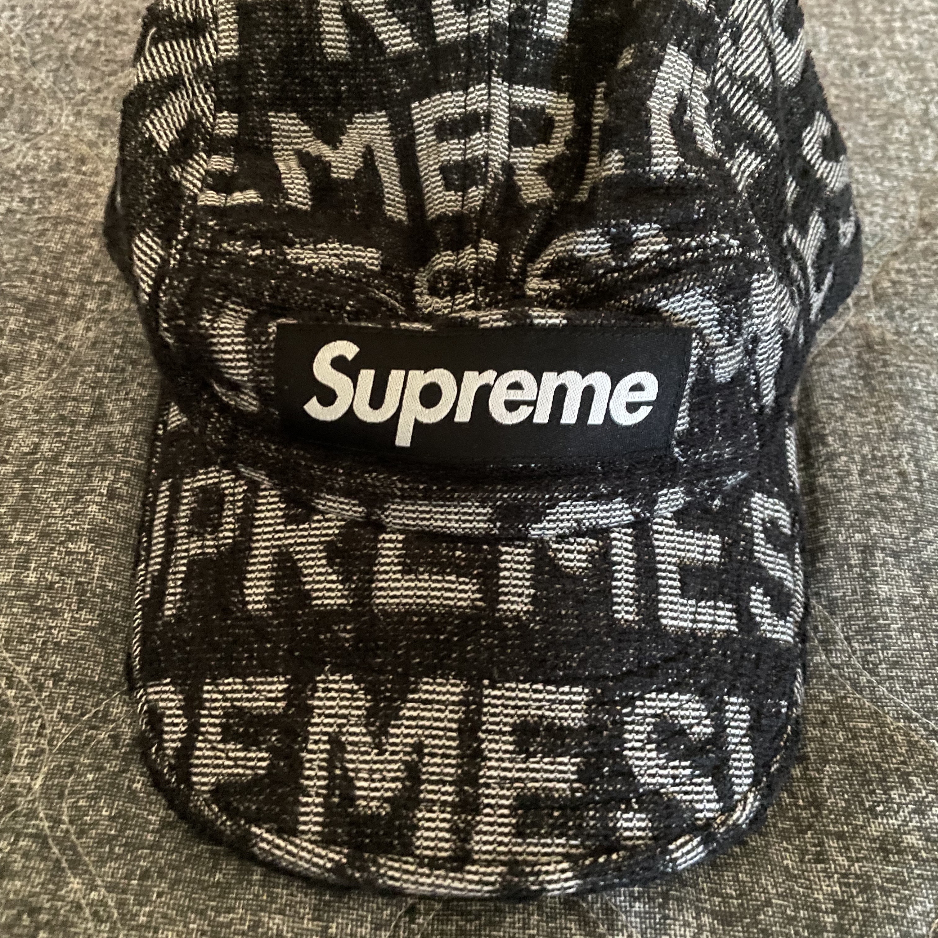 Supreme Terry Spellout Camp Cap Black - 22SS 착용 스타일