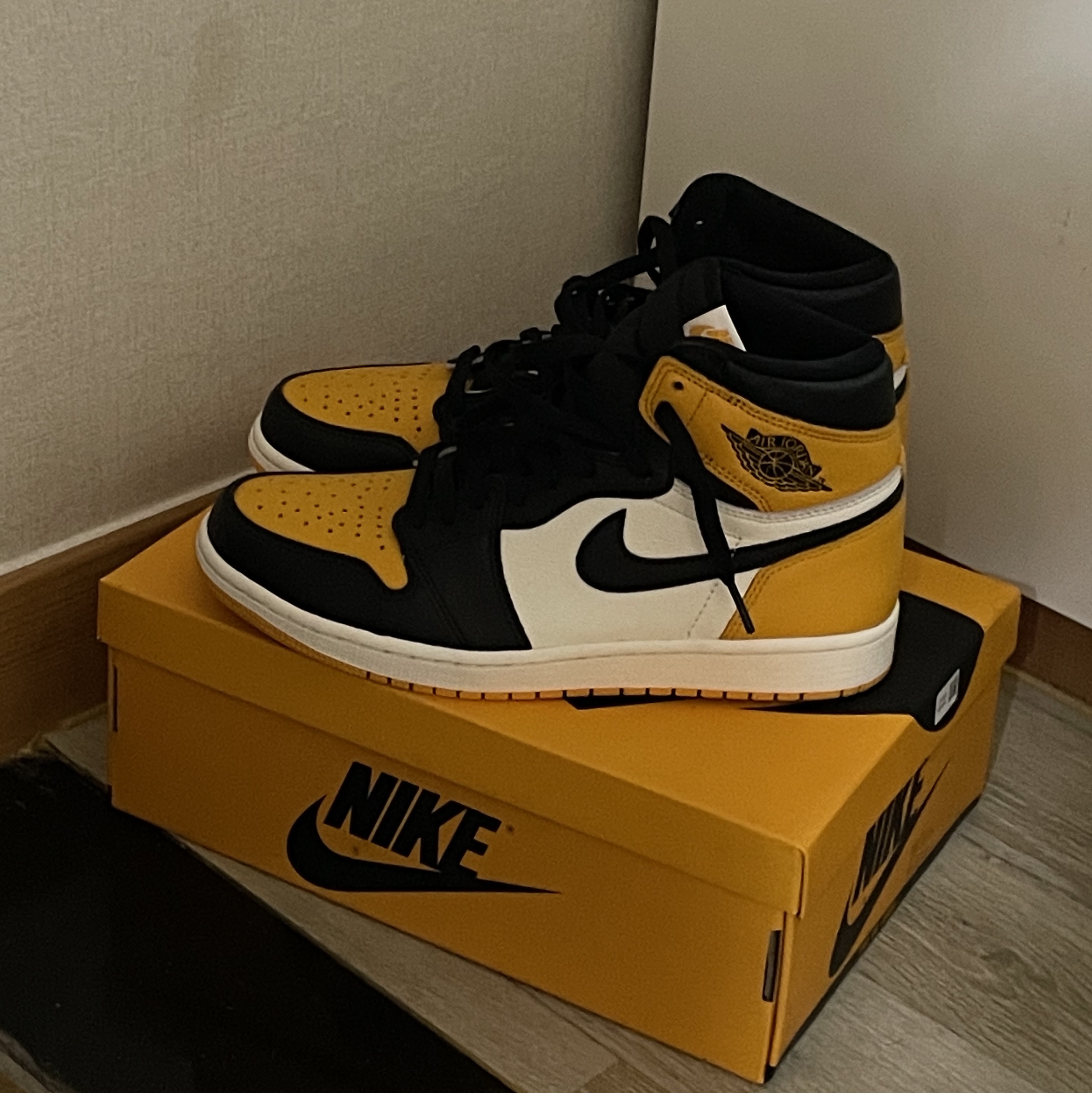 Jordan 1 Retro High OG Taxi 착용 스타일