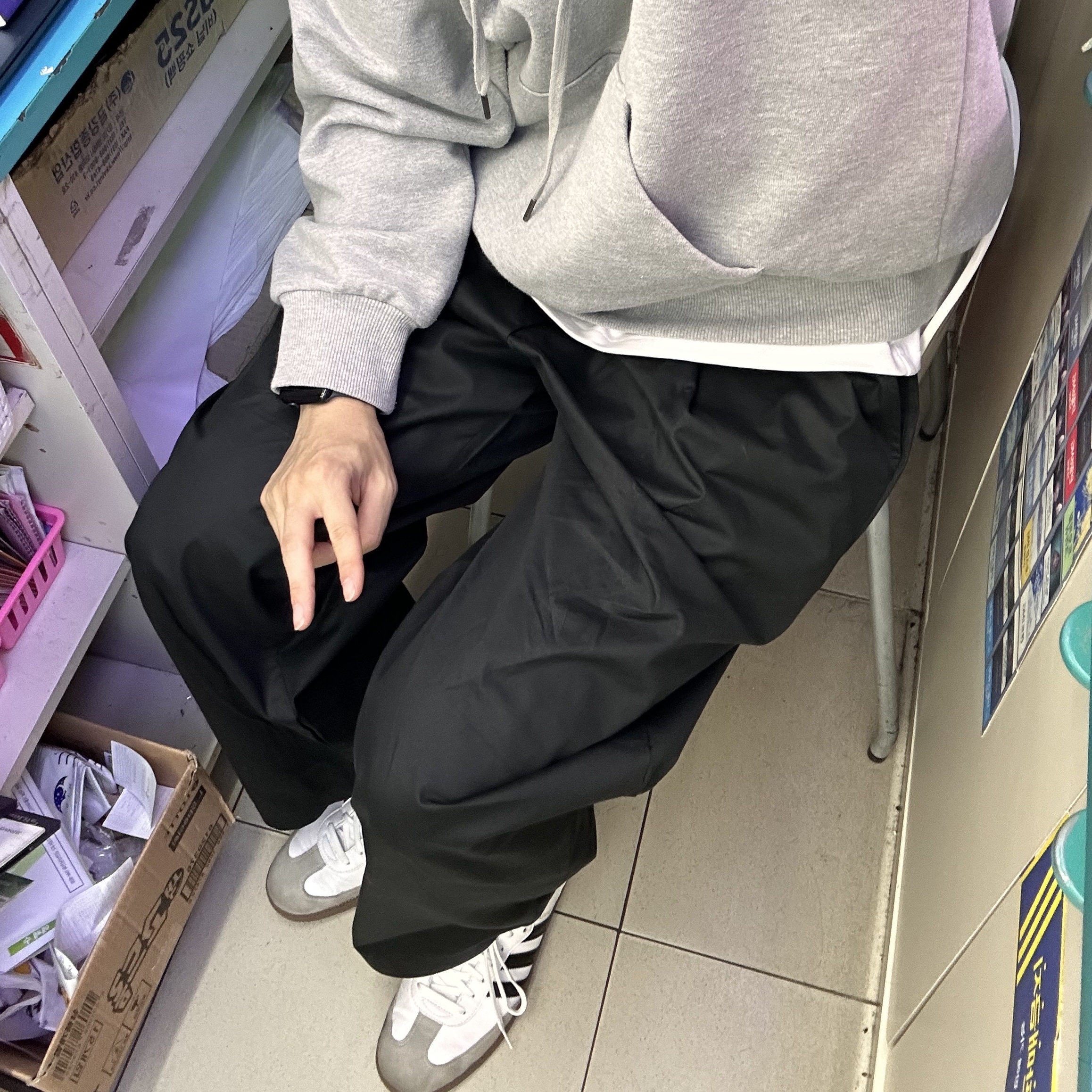 Adidas Samba Vegan White Black 착용 스타일