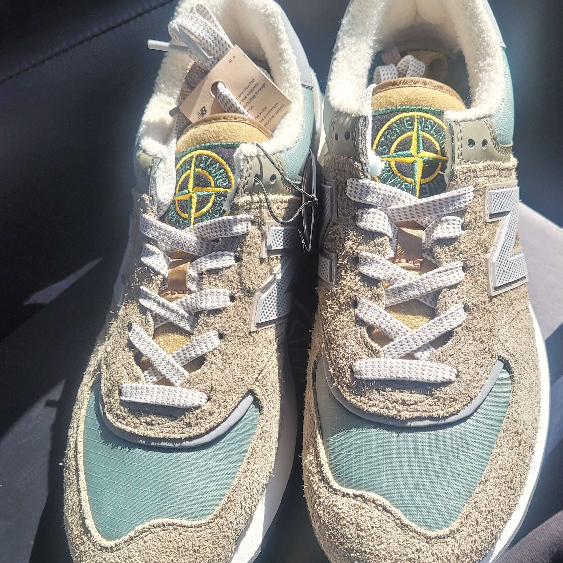 New Balance x Stone Island 574 Legacy Green 착용 스타일