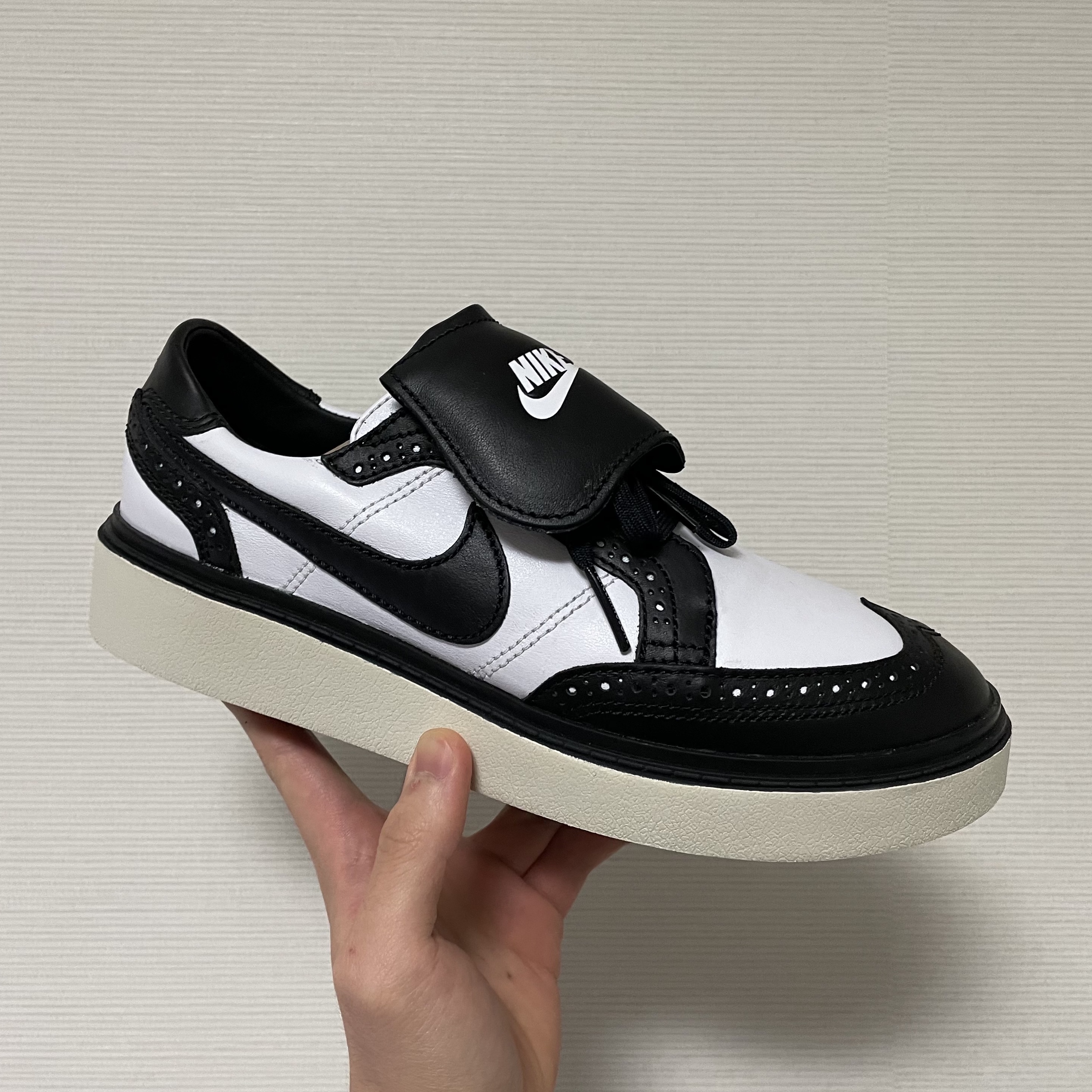 Nike x Peaceminusone Kwondo1 Black and White 착용 스타일 - 1