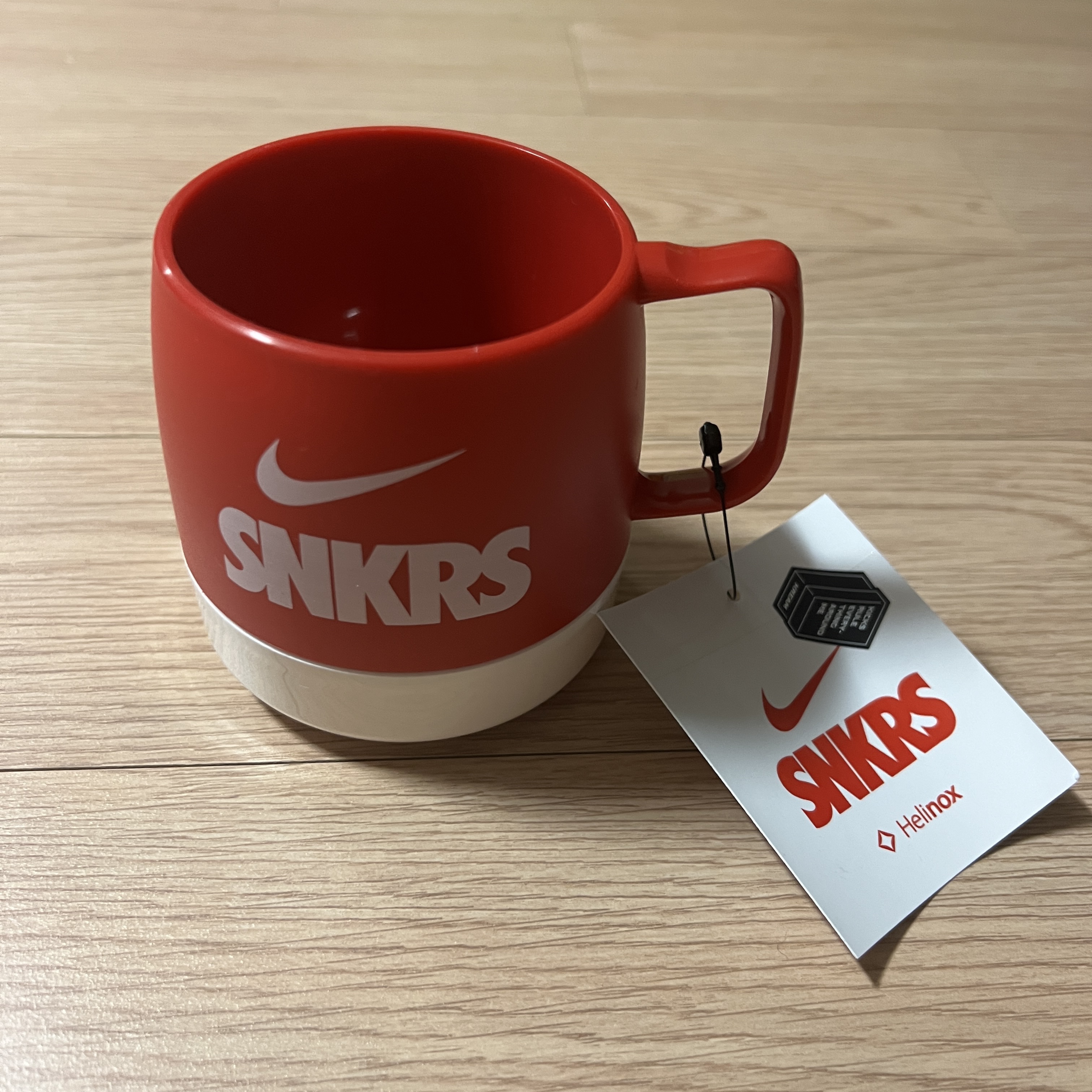 Helinox x Nike SNKRS Lounge Souvenir Dinex Mug Red White 착용 스타일 - 1