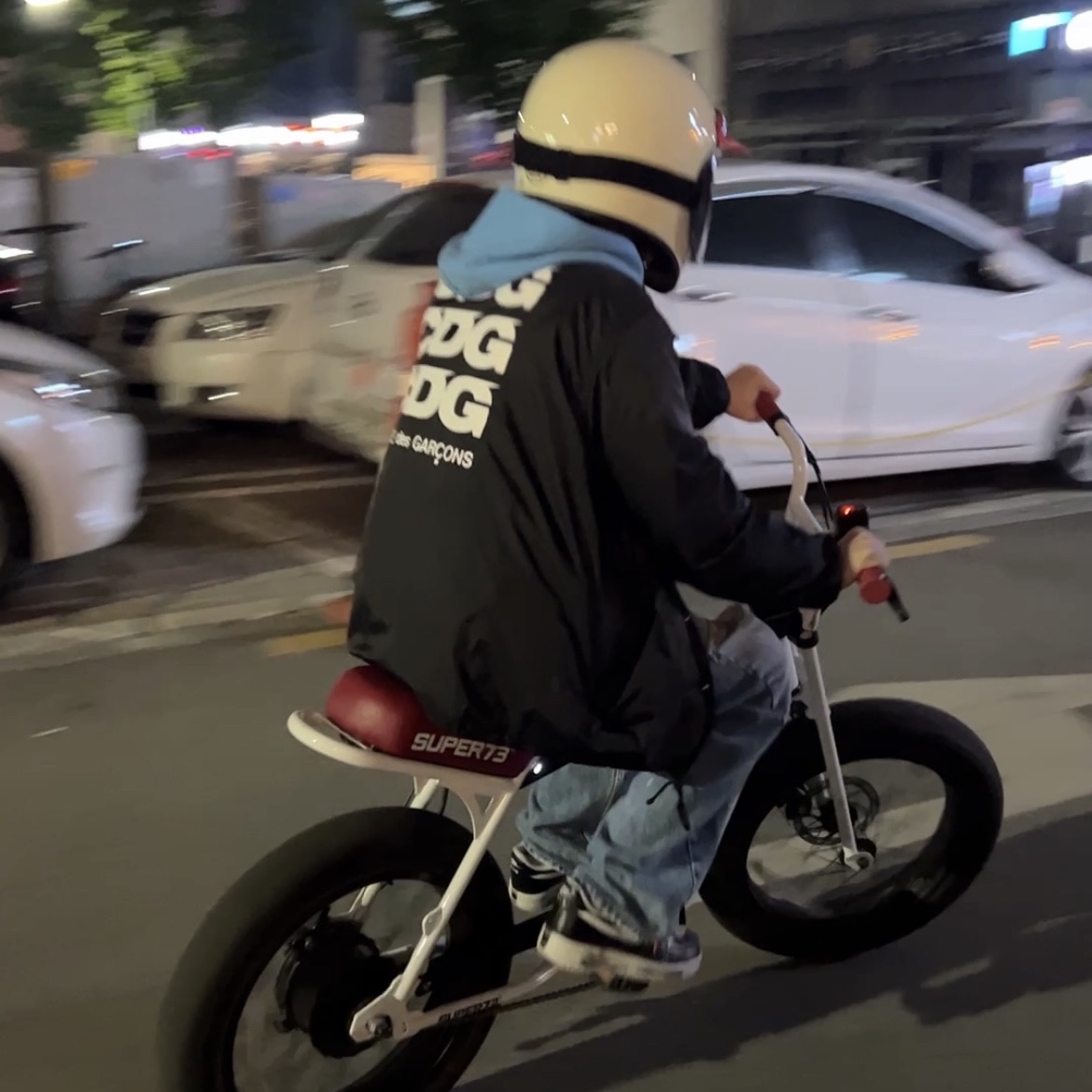CDG Logo Coach Jacket Black, Nike x Peaceminusone Air Force 1 Low Para-Noise 착용 스타일 - 2