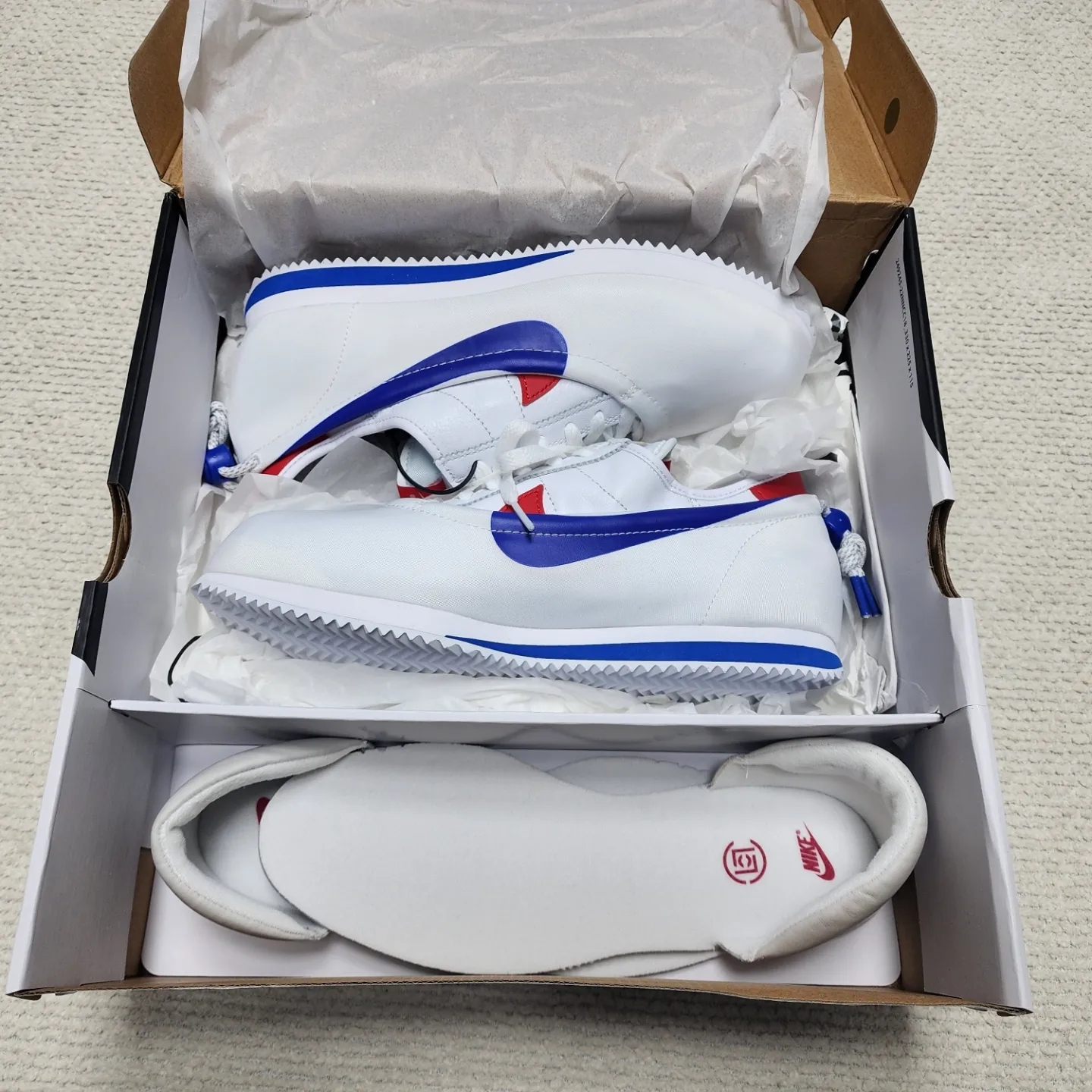 Nike x Clot Cortez SP White and Game Royal 착용 스타일