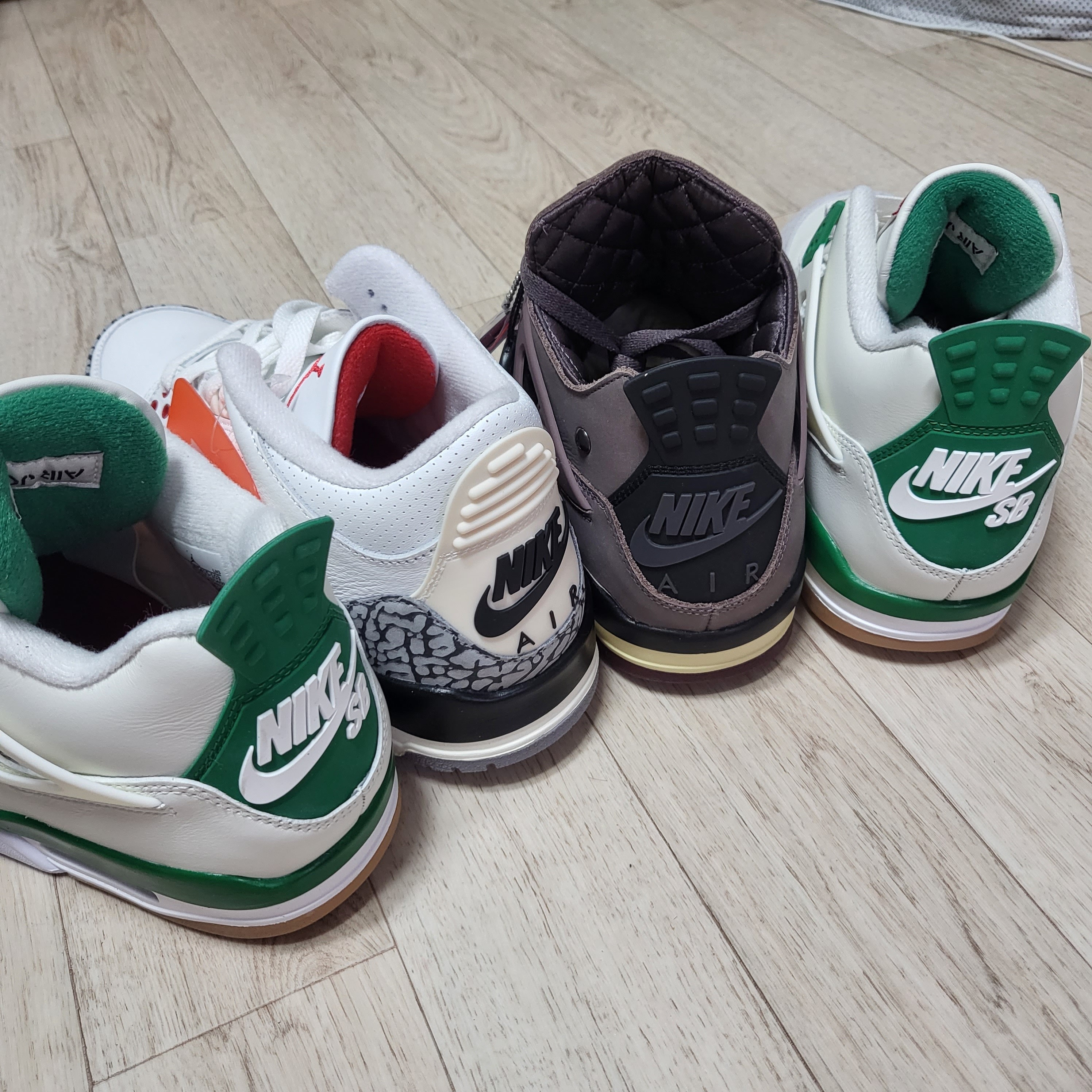 Jordan 4 x Nike SB Retro SP Pine Green, Jordan 3 Retro White Cement Reimagined 착용 스타일 - 1
