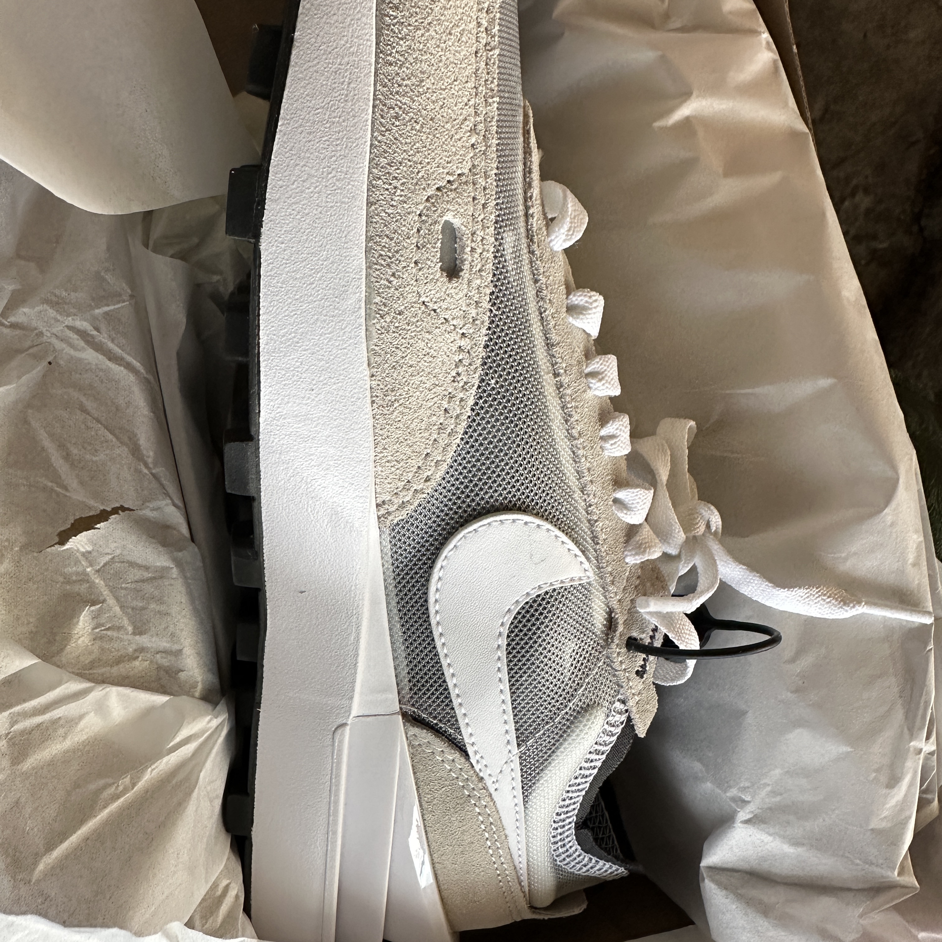 Nike Waffle One Infinite Lilac 착용 스타일