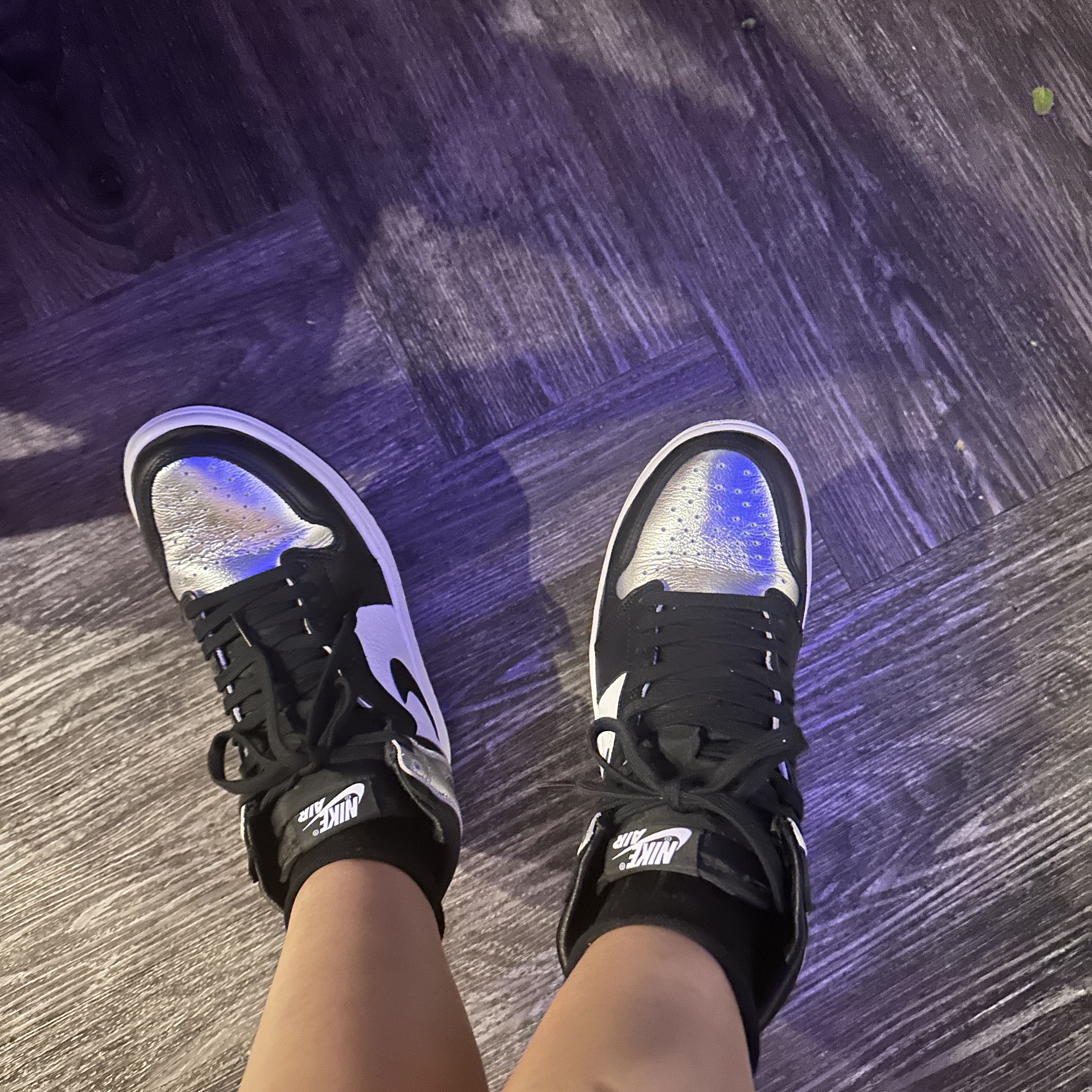 (W) Jordan 1 Retro High OG Silver Toe 착용 스타일 - 2