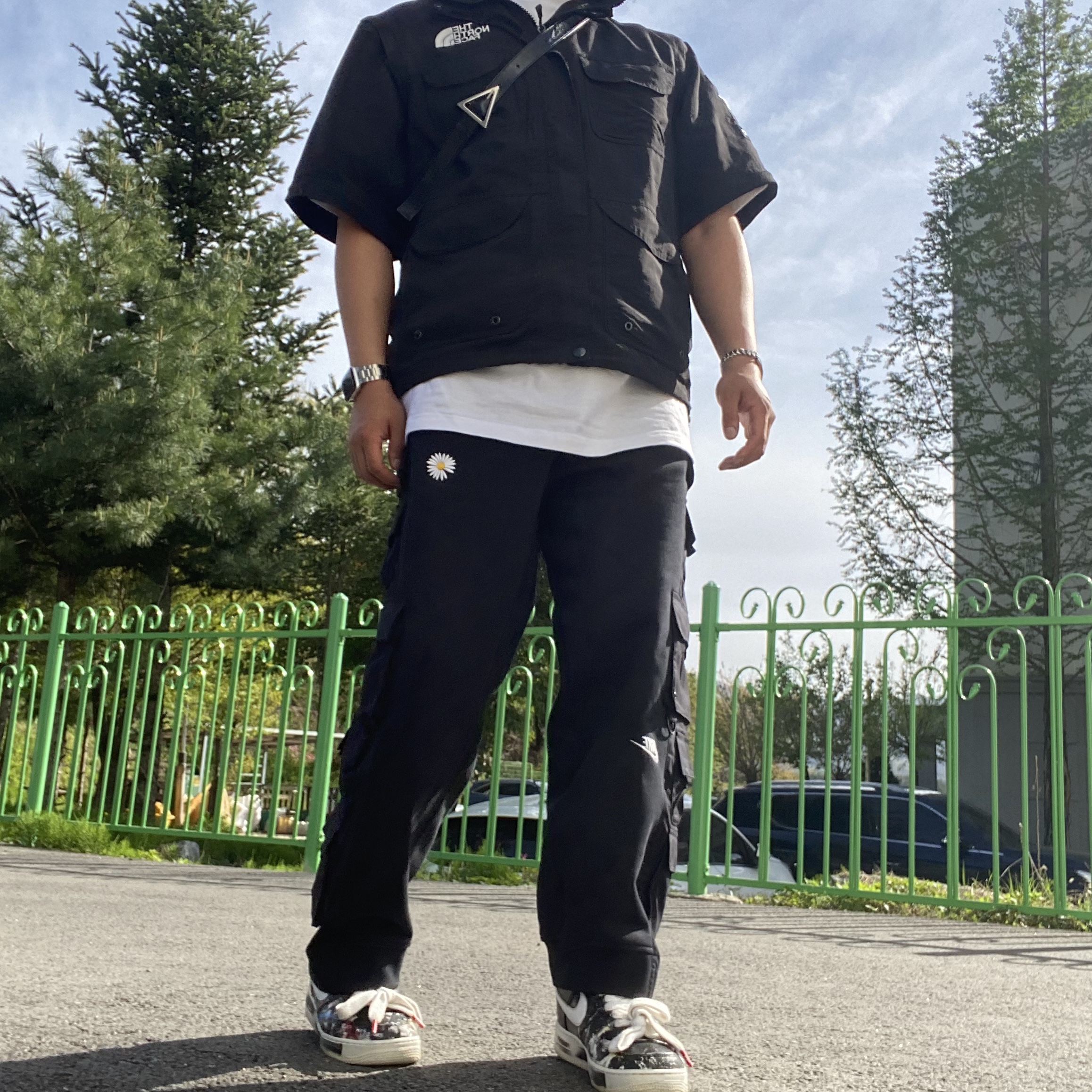 Nike x Peaceminusone Wide Pants Black (DR0096-010), Supreme x The North Face Trekking Convertible Jacket Black - 22SS 착용 스타일