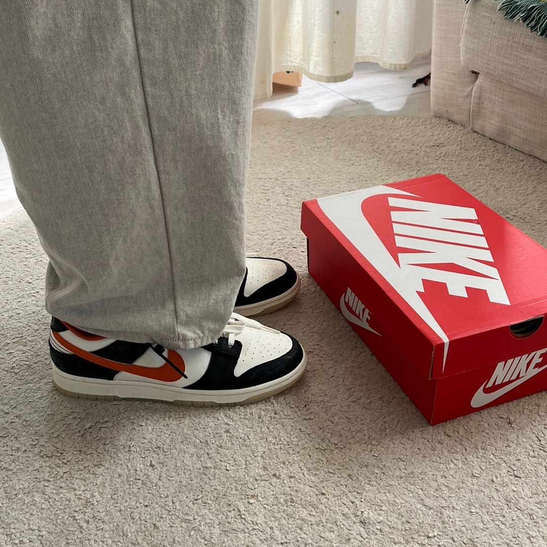 Nike Dunk Low Retro PRM Halloween 착용 스타일 - 2