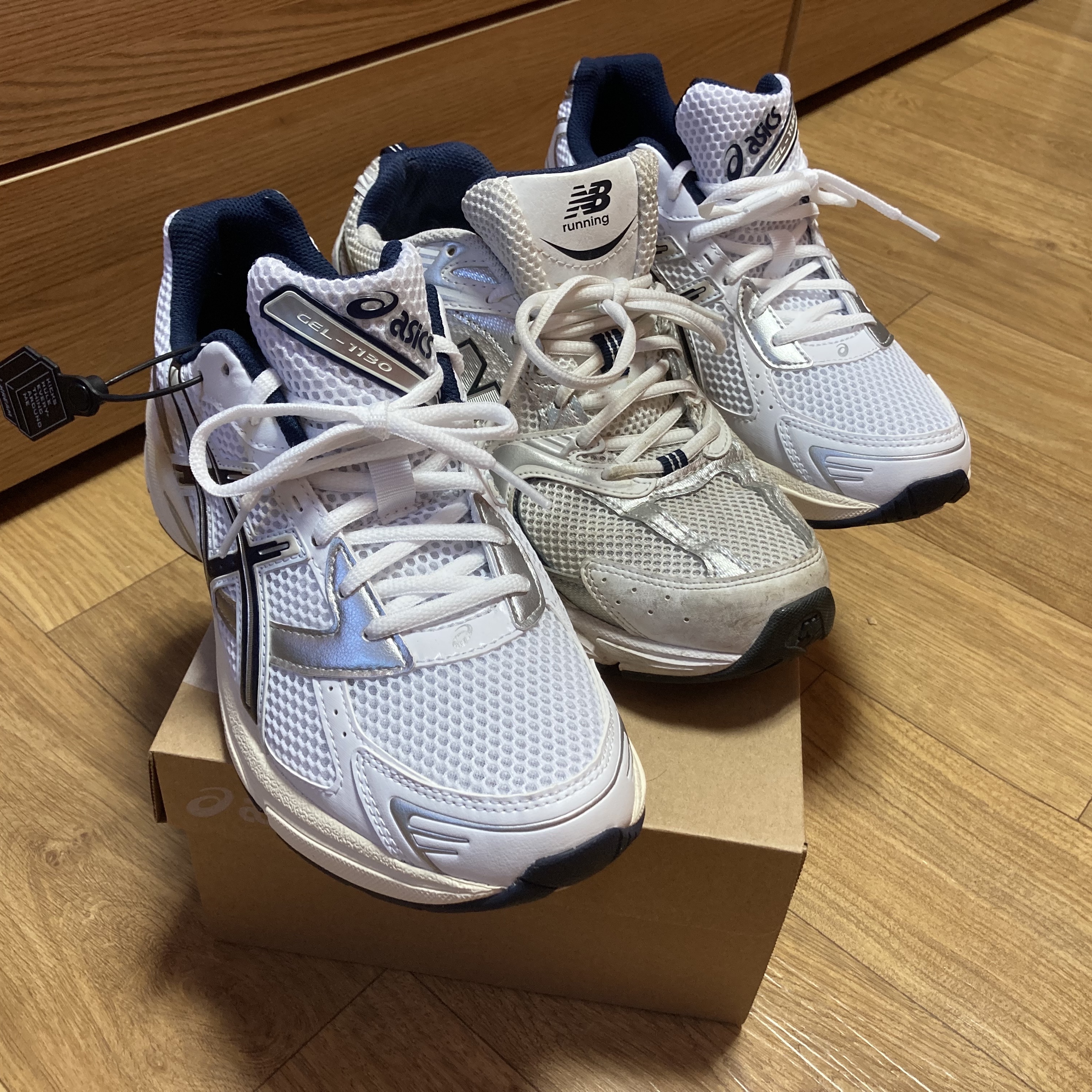 (W) Asics Gel-1130 White Midnight 착용 스타일 - 2