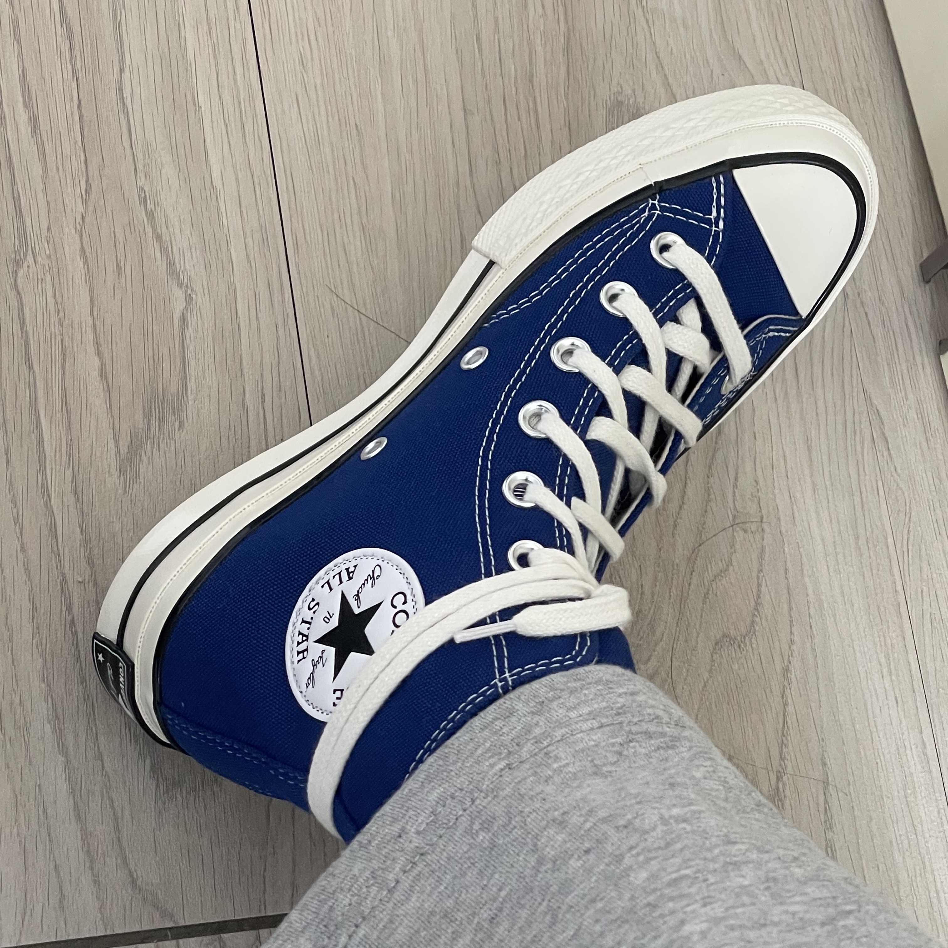 Converse Chuck 70 High Rush Blue 착용 스타일 - 2