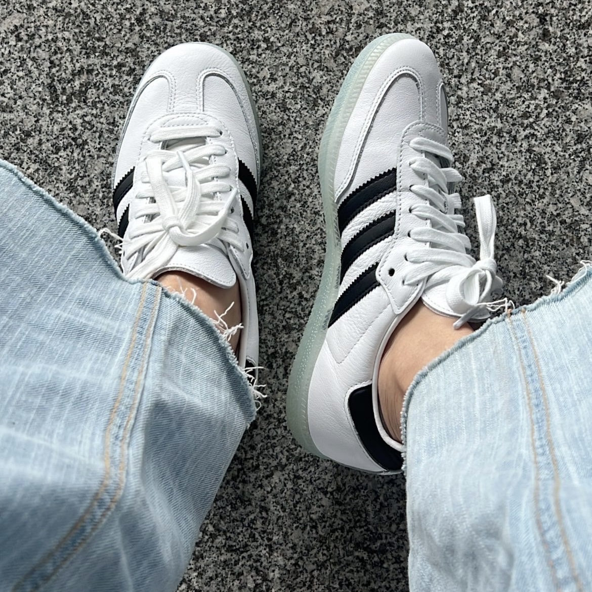 Adidas x Dill Samba White Black 착용 스타일