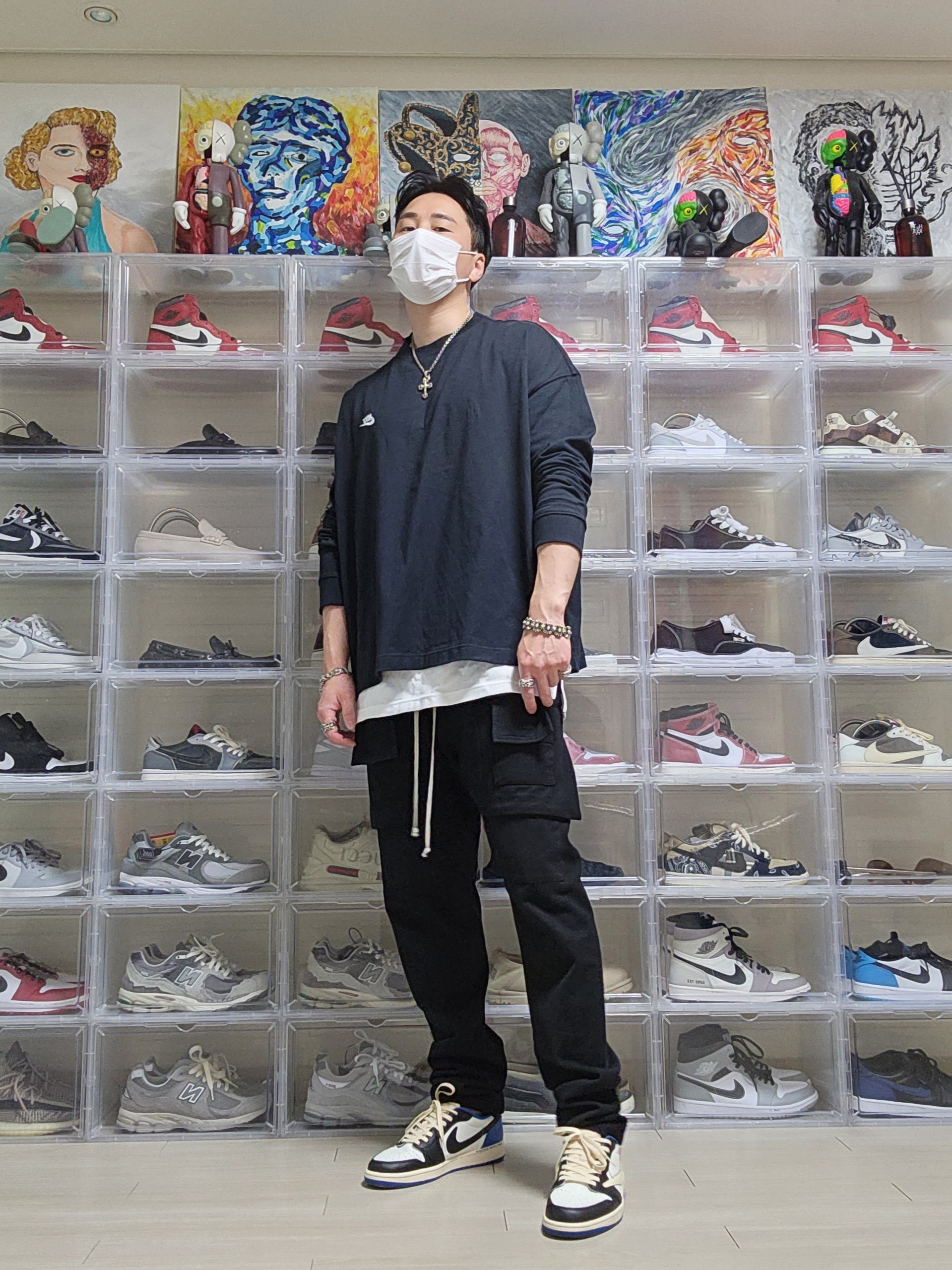 Nike x Peaceminusone LS T-Shirt Black (DR0098-010), Jordan 1 x Travis Scott x Fragment Retro Low OG SP Military Blue 착용 스타일