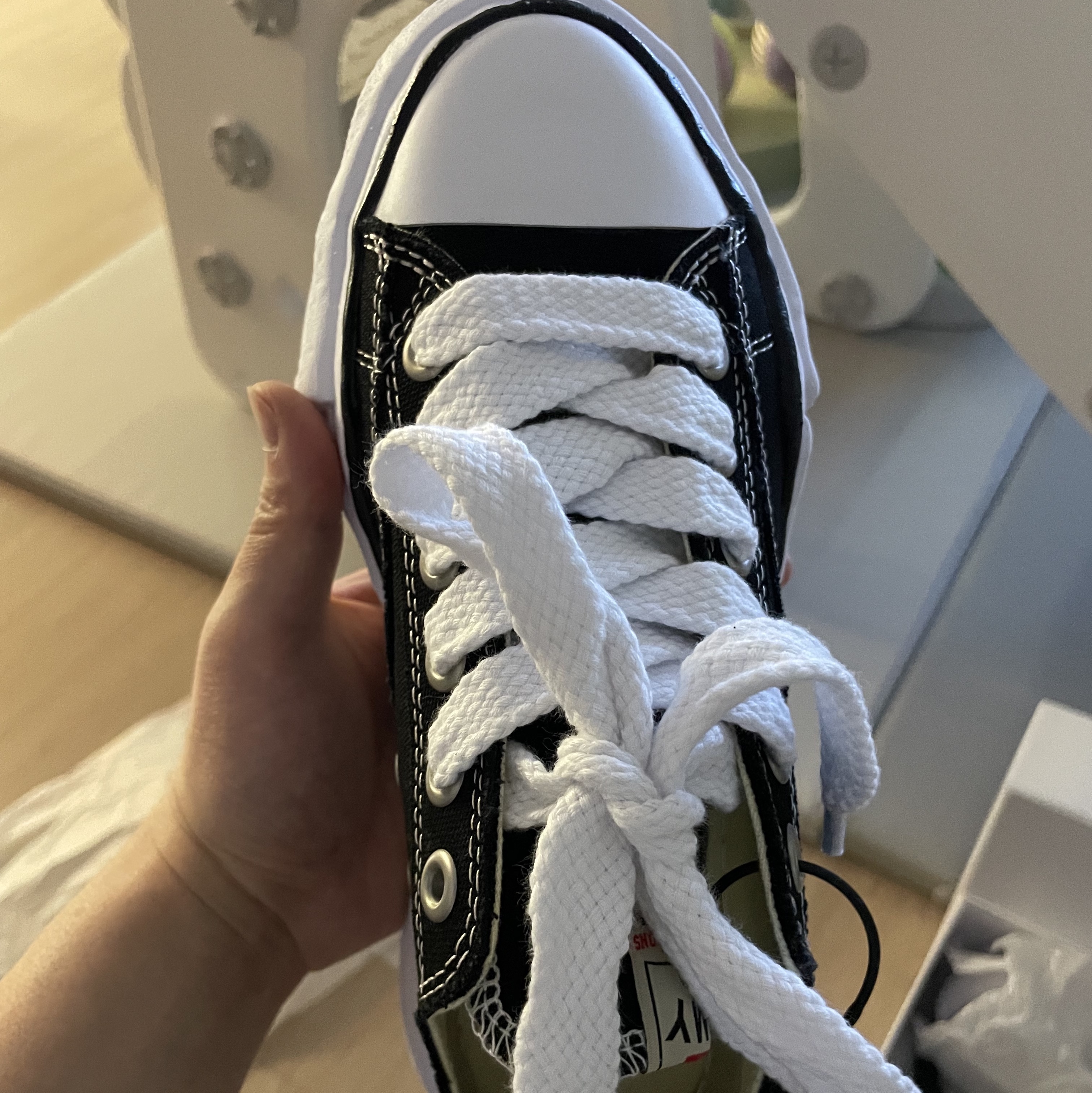 Maison Mihara Yasuhiro Peterson OG Sole Canvas Low Sneakers Black 착용 스타일 - 3