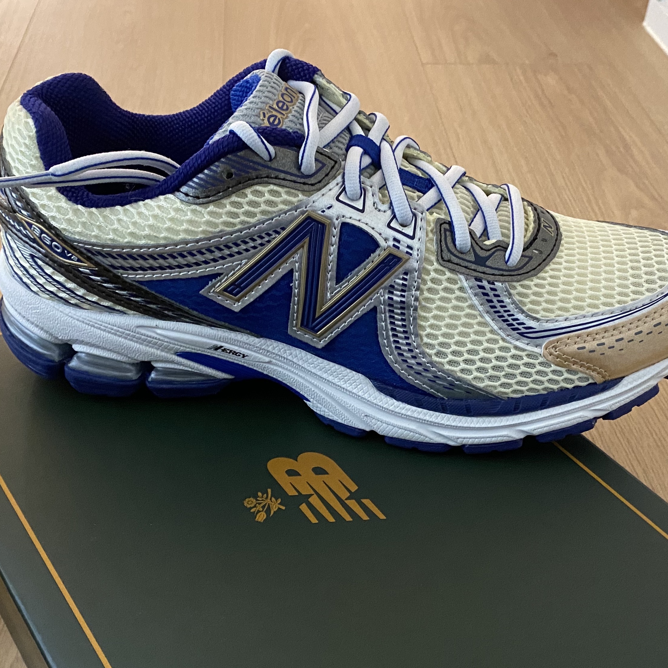 New Balance x Aime Leon Dore 860v2 Blue 착용 스타일 - 1