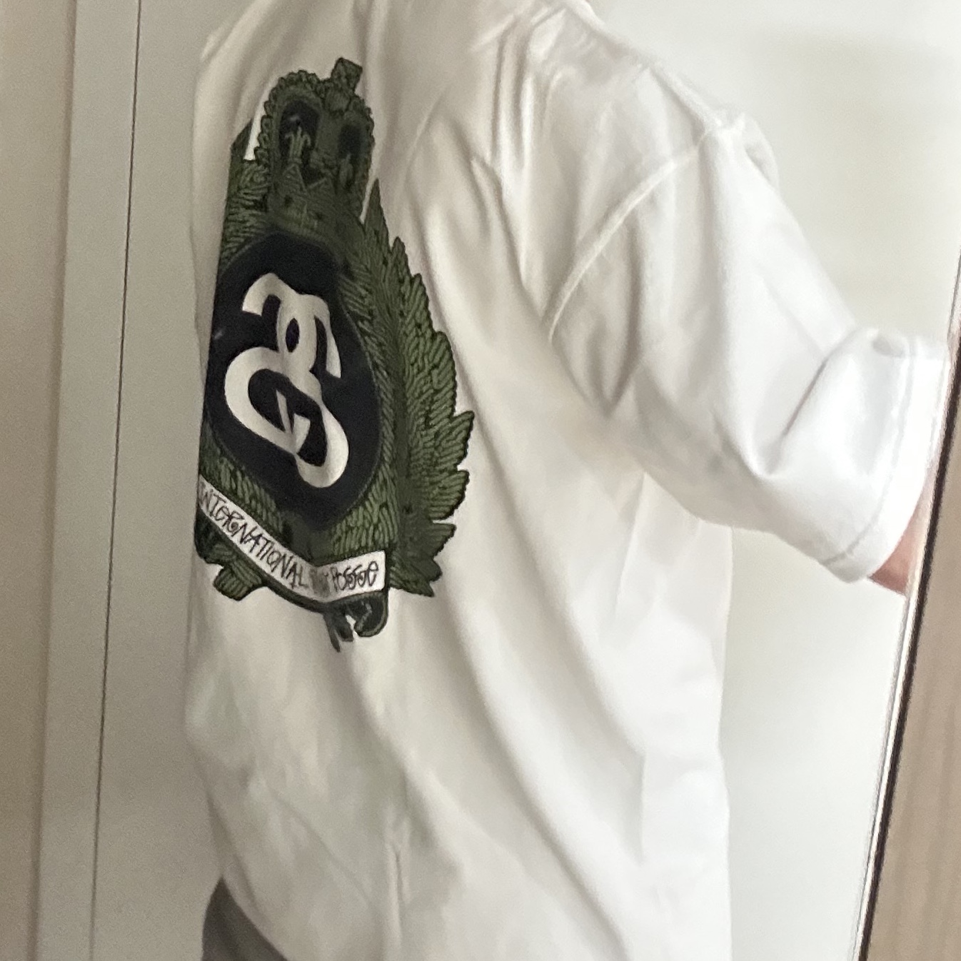 Stussy Crown Wreath Pigment Dyed T-Shirt Natural, Adidas x Bodega x Beams Adimatic Off White Green 착용 스타일 - 4