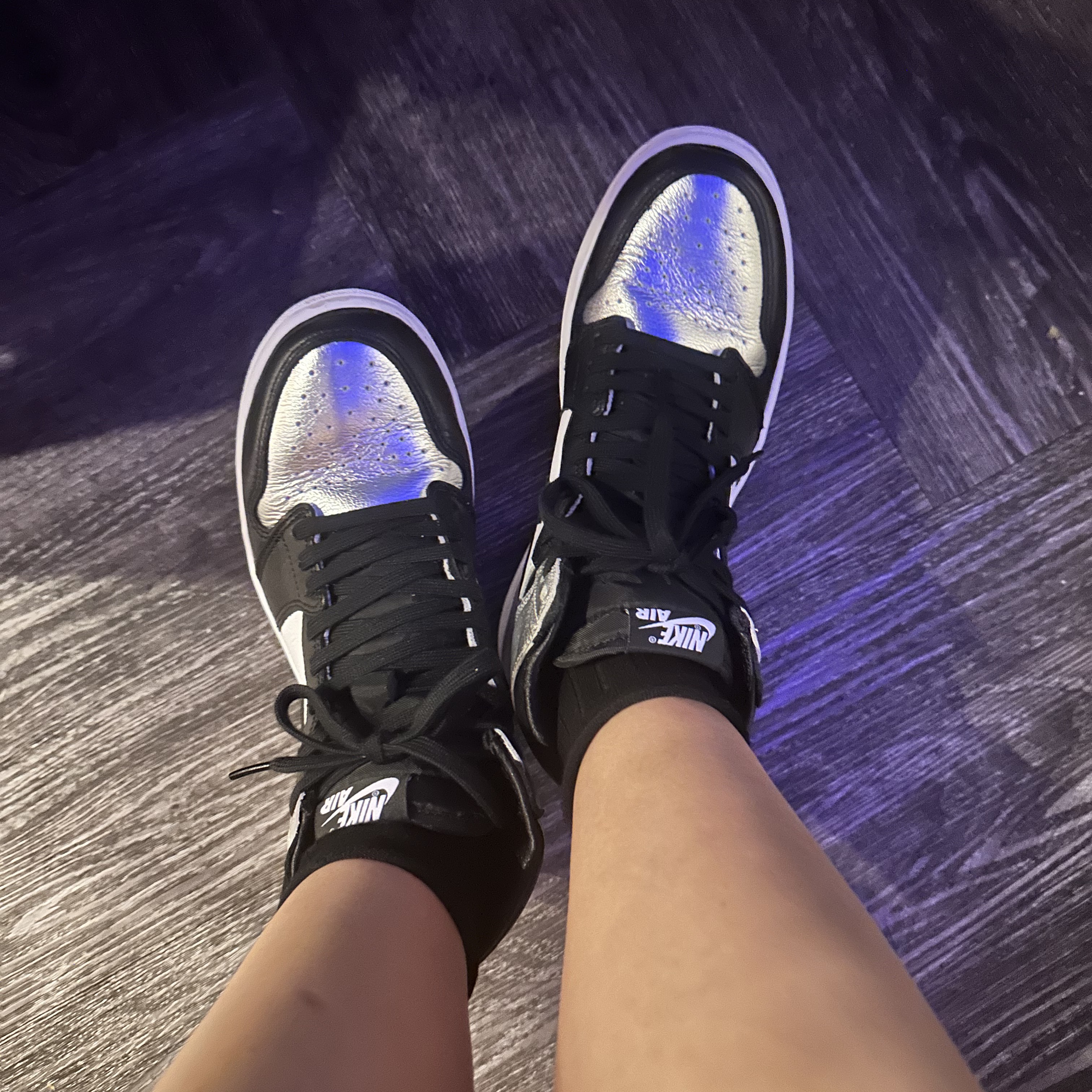 (W) Jordan 1 Retro High OG Silver Toe 착용 스타일 - 3