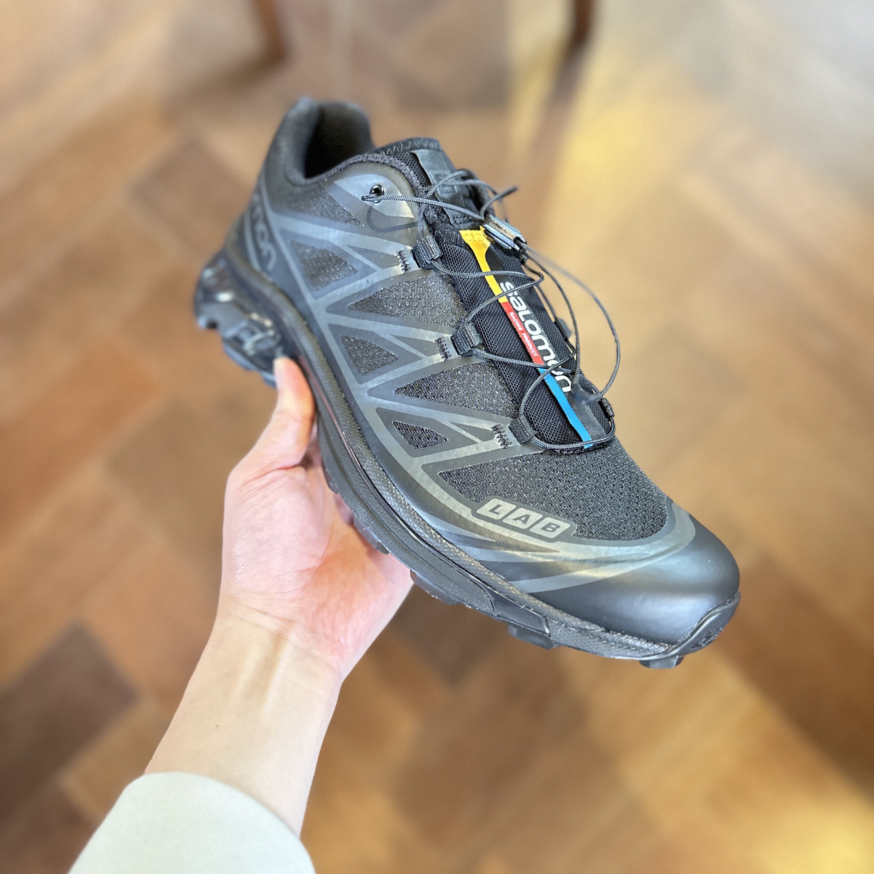 Salomon XT-6 ADV Black 착용 스타일