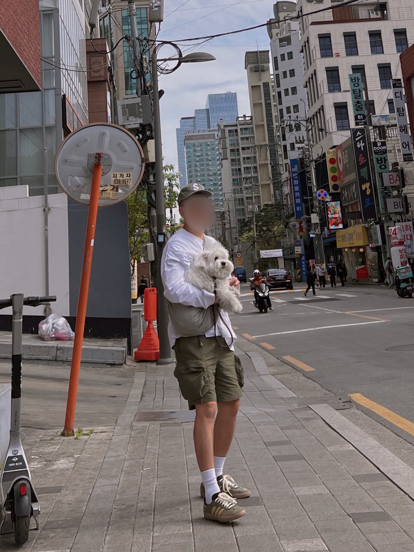 Adidas x Palace Samba Olive Gold, Nike ACG Snowgrass Cargo Shorts Khaki - US/EU 착용 스타일 - 1