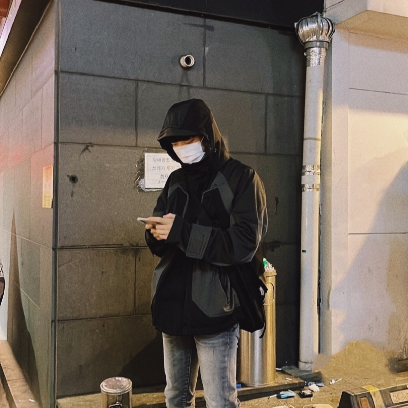 Undermycar Oak Double Chest Flap Shell Parka Vetiver - 22FW, Undermycar Legion.03 Slim Fit Blue Stitch Washed Jeans Washed Gray 착용 스타일
