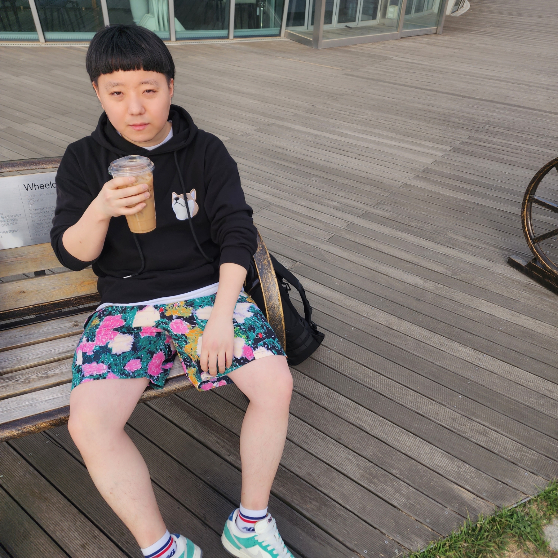 Supreme x The North Face Trekking Packable Belted Shorts Flowers - 22SS 착용 스타일 - 2