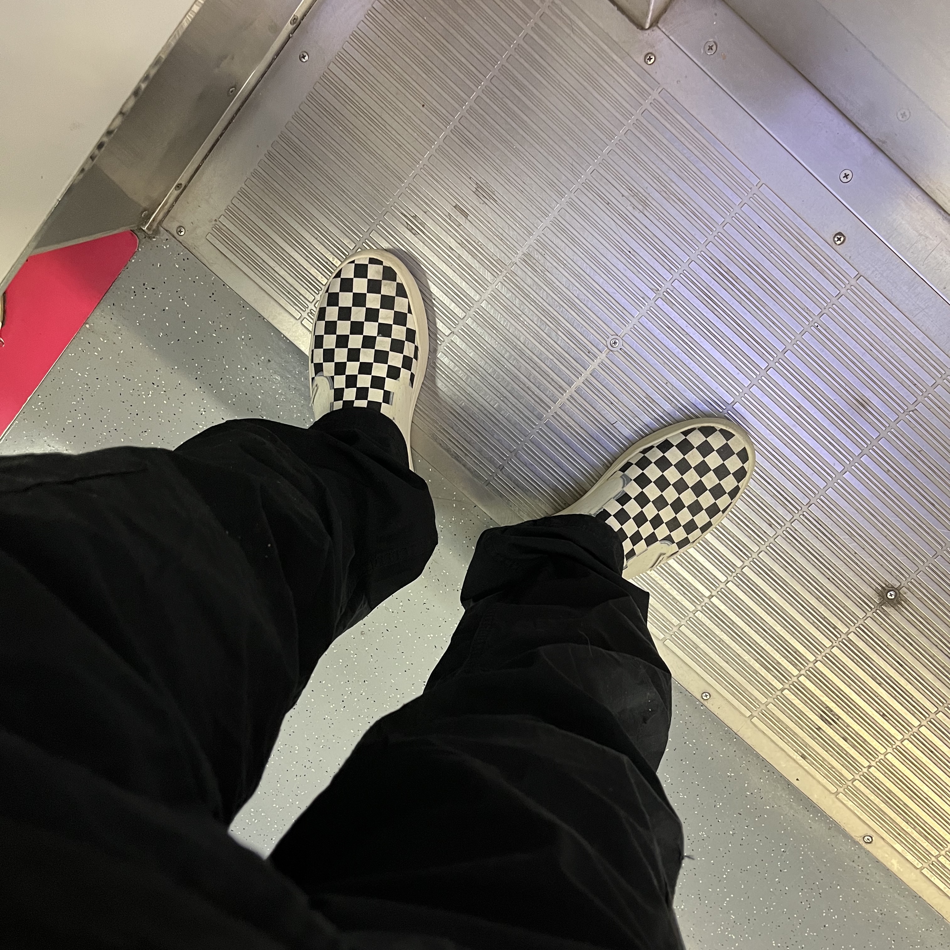 Vans Checkerboard Comfycush One Marshmallow 착용 스타일