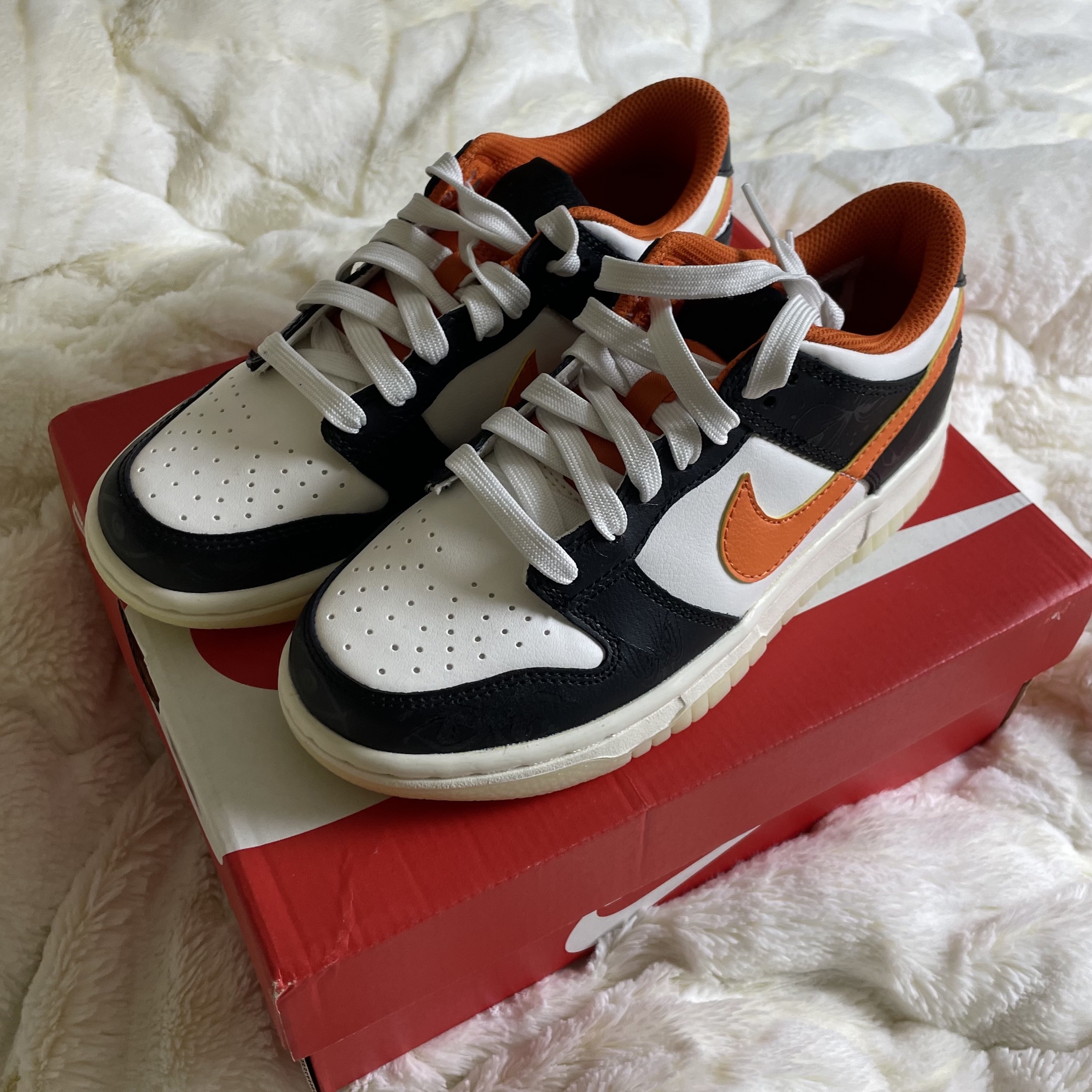 (GS) Nike Dunk Low PRM Halloween 착용 스타일