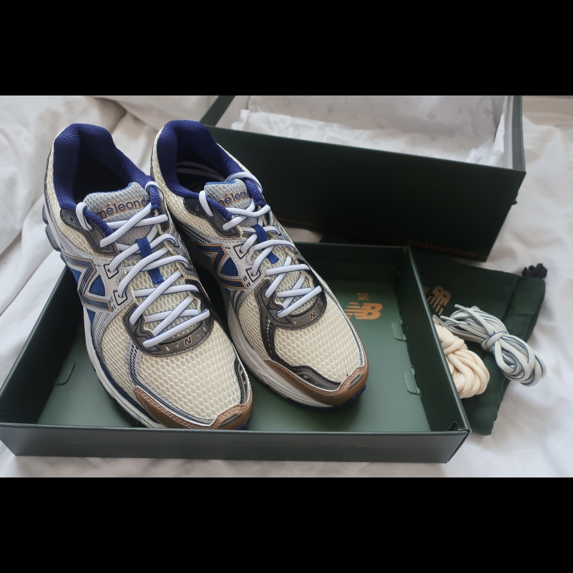 New Balance x Aime Leon Dore 860v2 Blue 착용 스타일 - 1