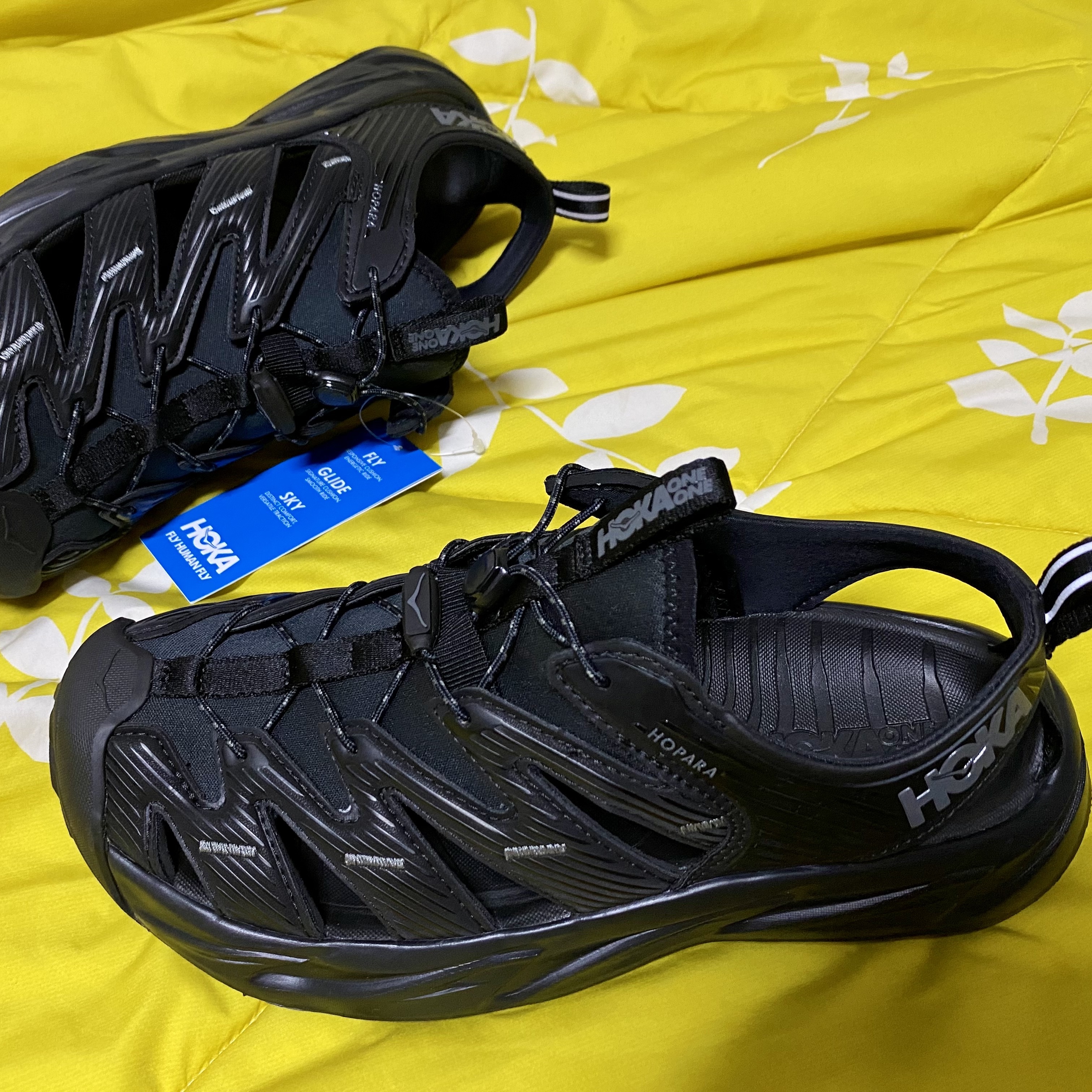 Hoka Hopara Black 착용 스타일 - 1