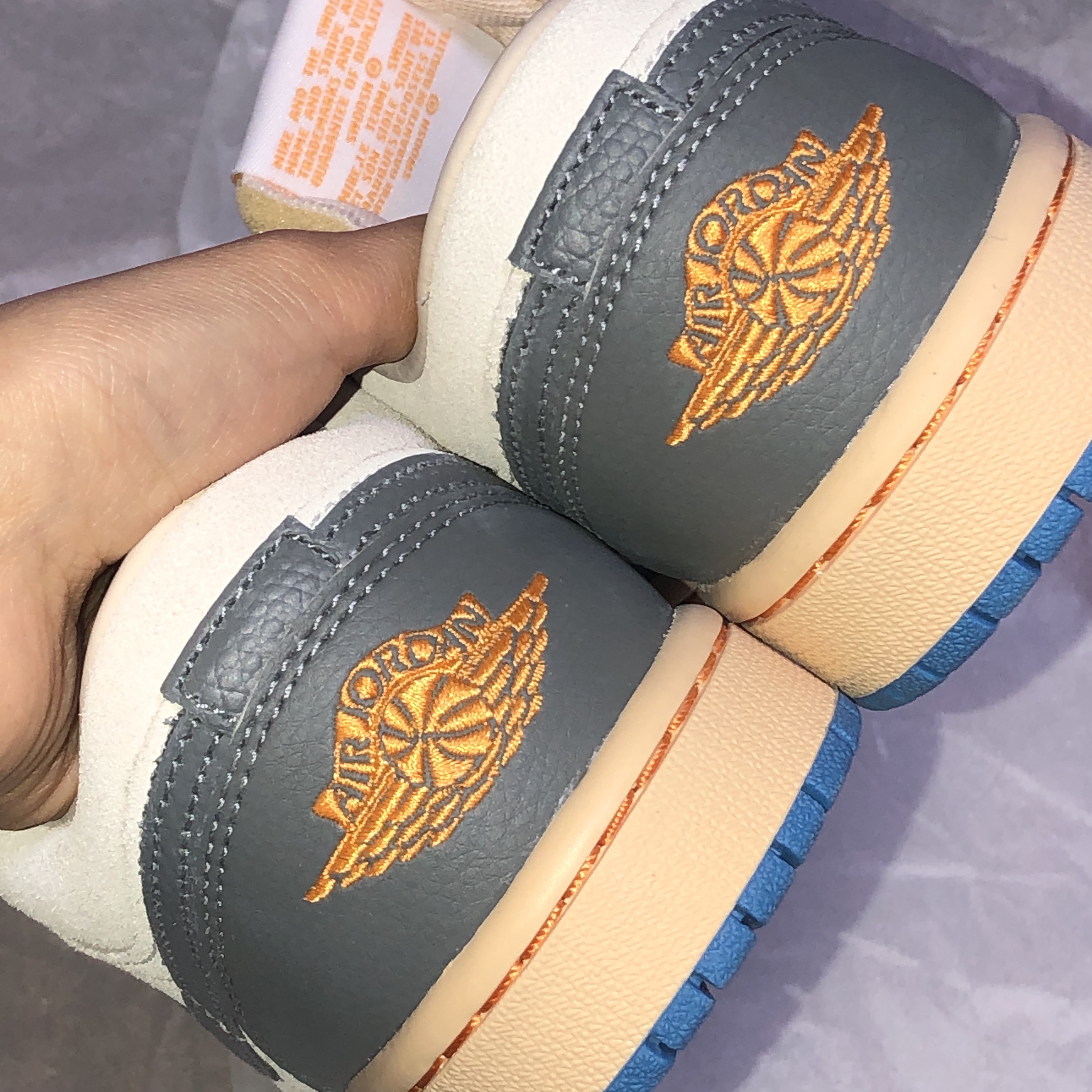 Jordan 1 Low SE Tokyo 96 착용 스타일 - 2