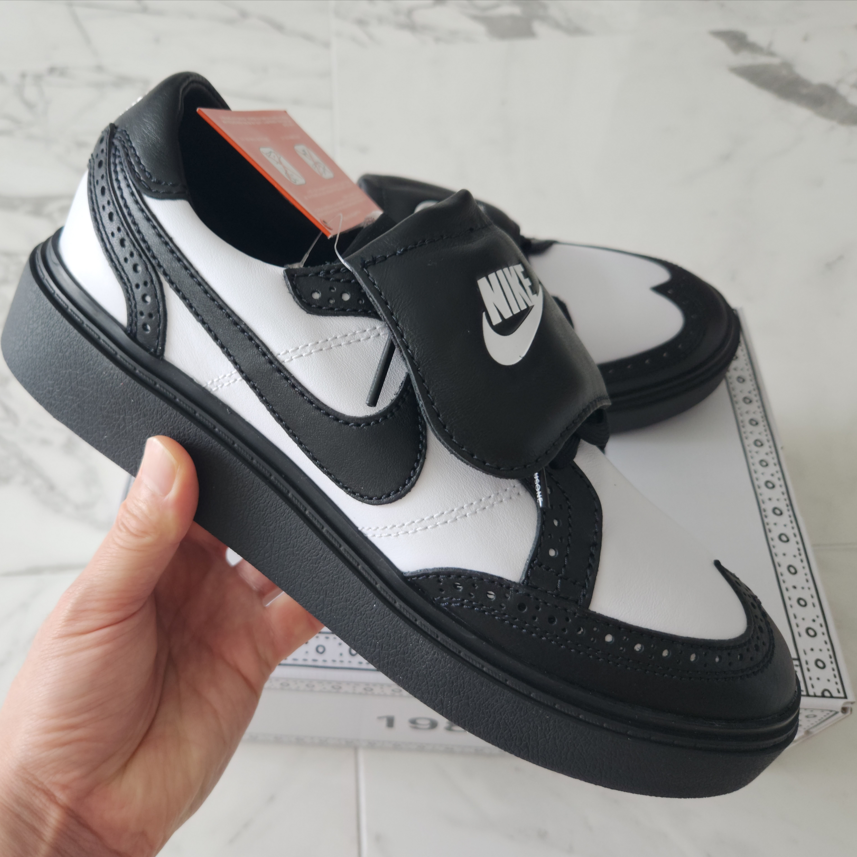 Nike x Peaceminusone Kwondo1 Black and White 착용 스타일 - 1