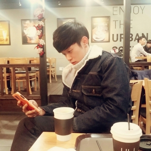 KREAM 프로필 이미지