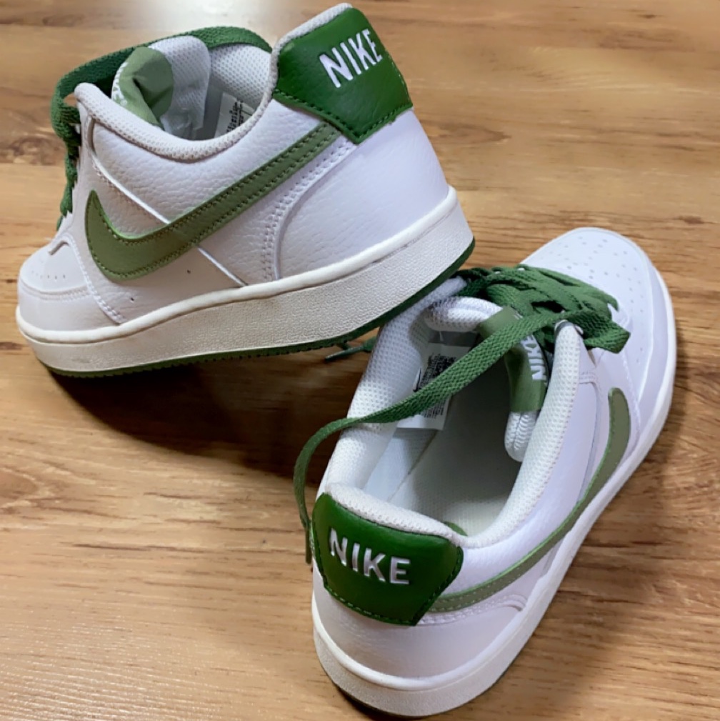 Nike Court Vision Low White Treeline 착용 스타일 - 2
