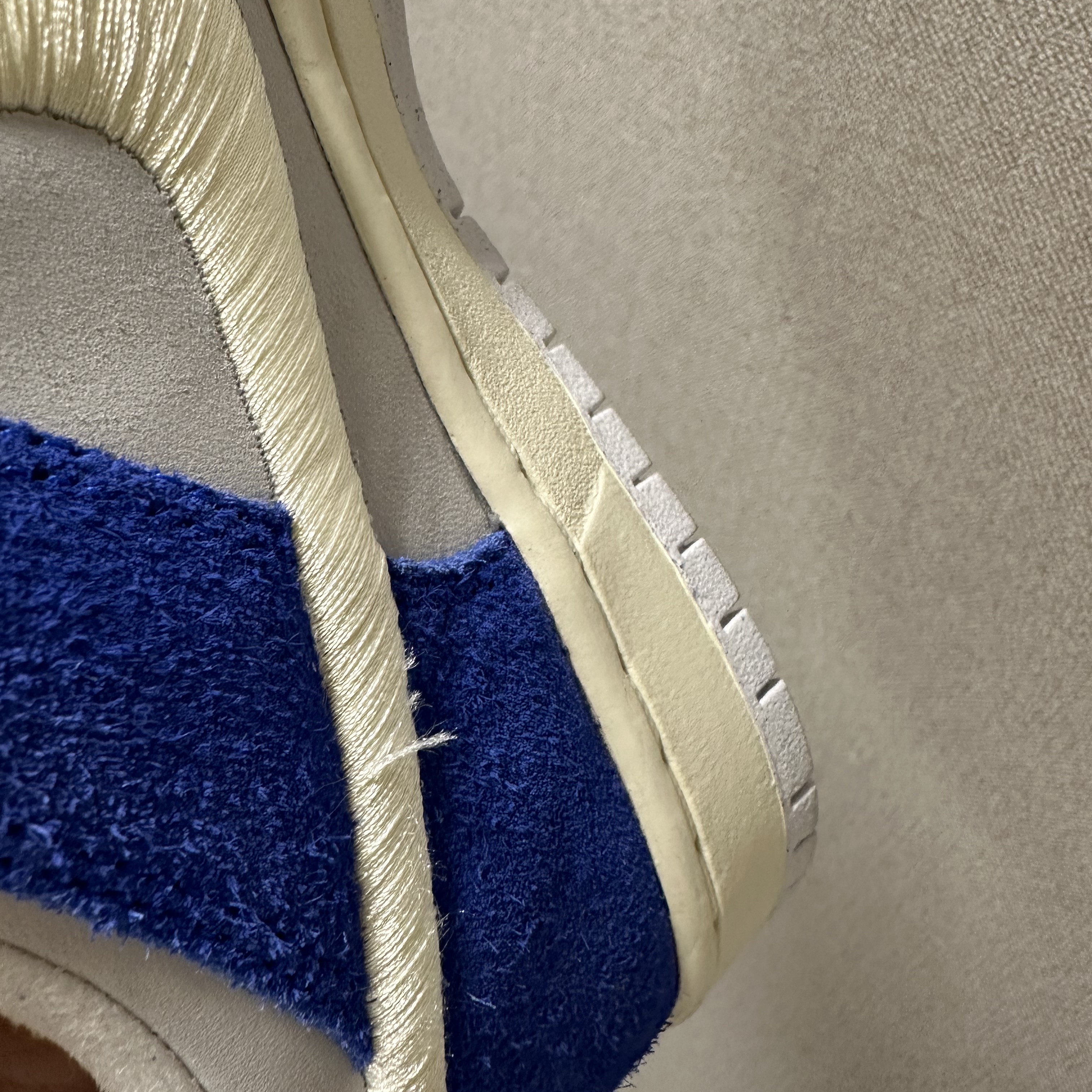 Nike x Fly Streetwear SB Dunk Low Pro Gardenia 착용 스타일 - 3