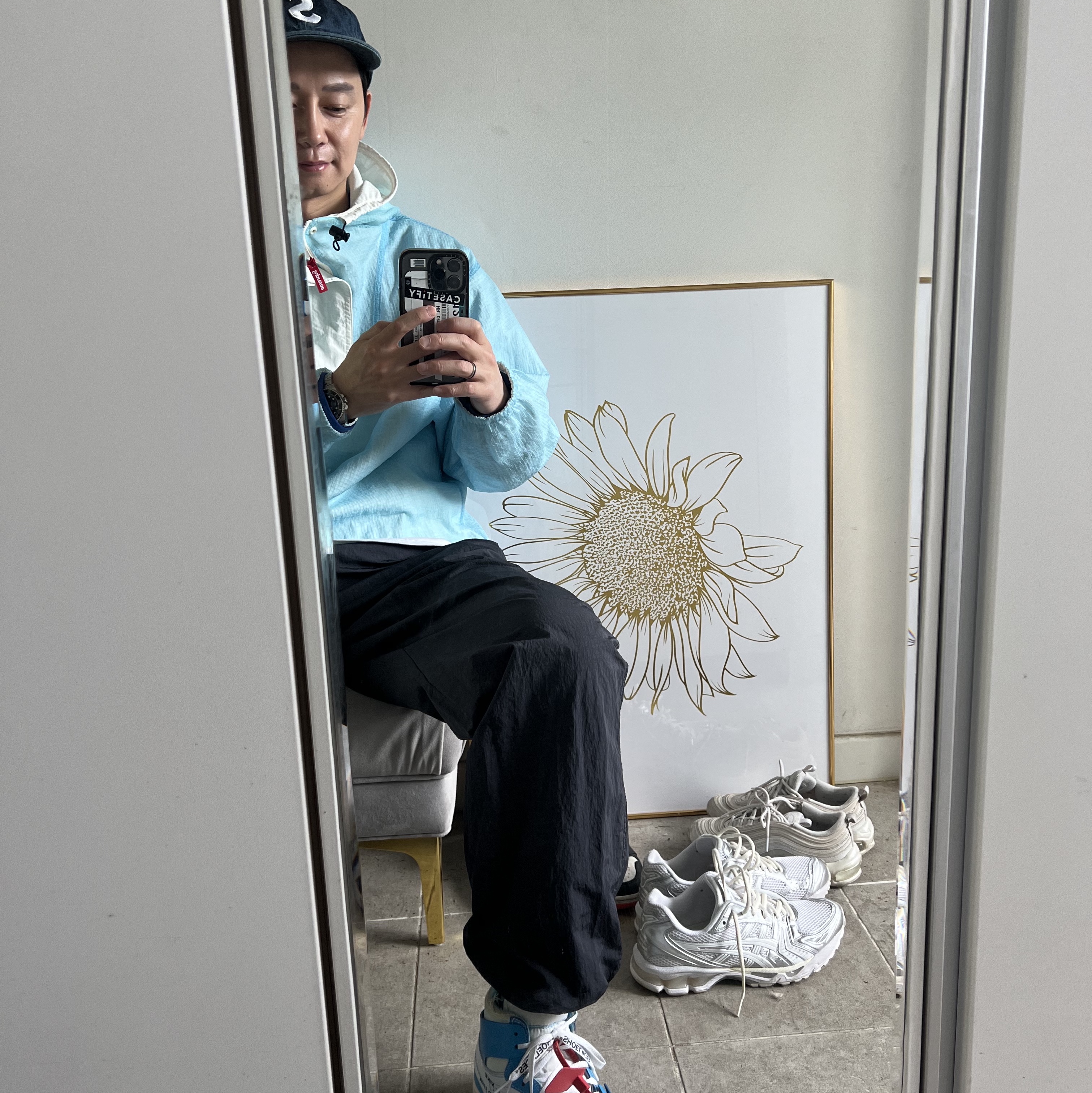 Nike x Stussy Beach Pants Off Noir, Supreme x Nike Jewel Reversible Ripstop Anorak White - 20FW 착용 스타일