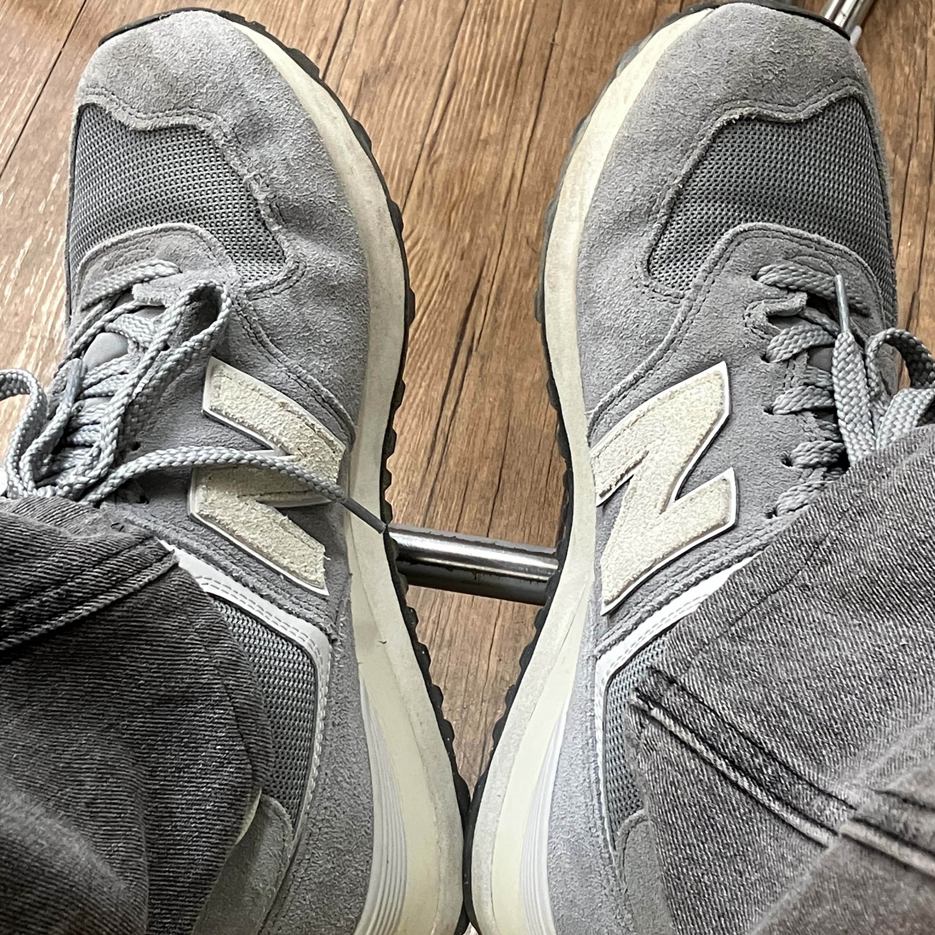 New Balance 574 Classics Reimagined Gray 착용 스타일