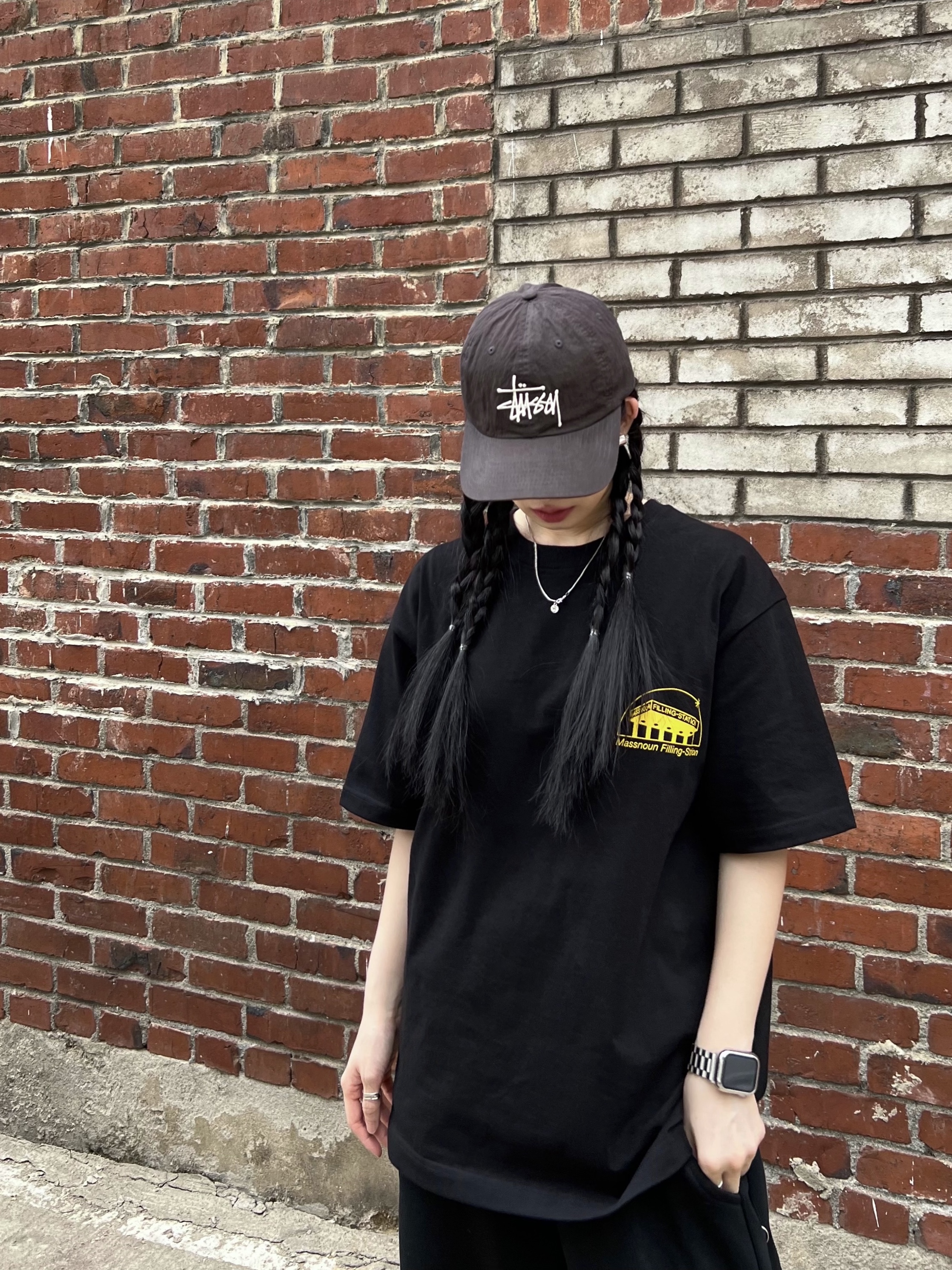 Stussy Bio Washed Big Logo Low Pro Cap Charcoal, Asics Gel-1130 White Black 착용 스타일 - 3