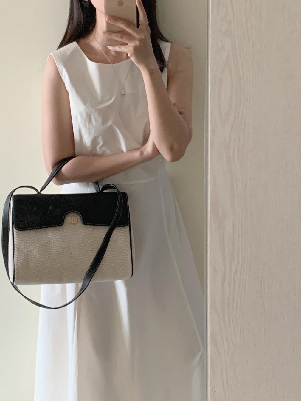 Haveless Women Sleeveless Flare Dress Ivory, Haveless Women Sleeveless Flare Dress Black 착용 스타일