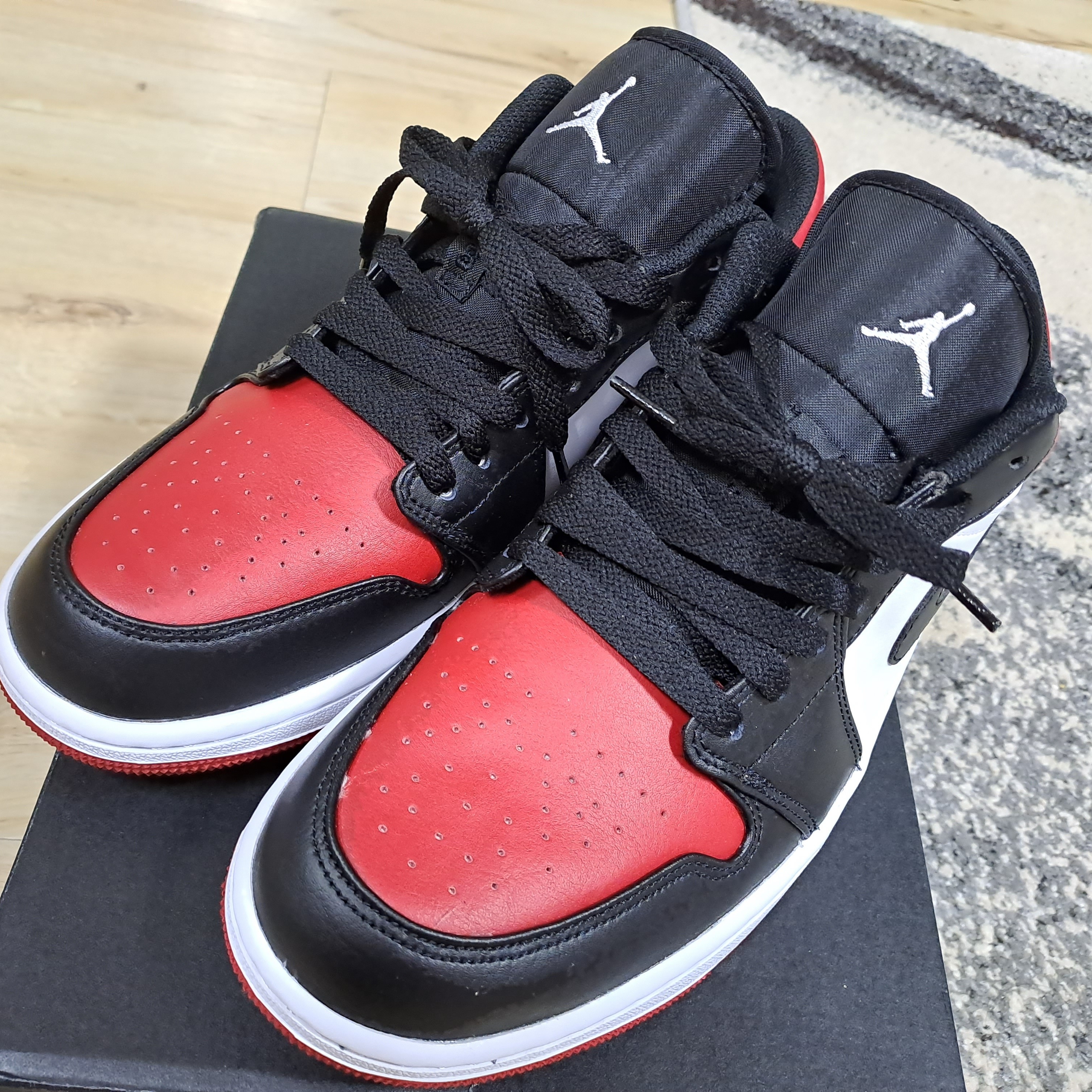 Jordan 1 Low Bred Toe 착용 스타일