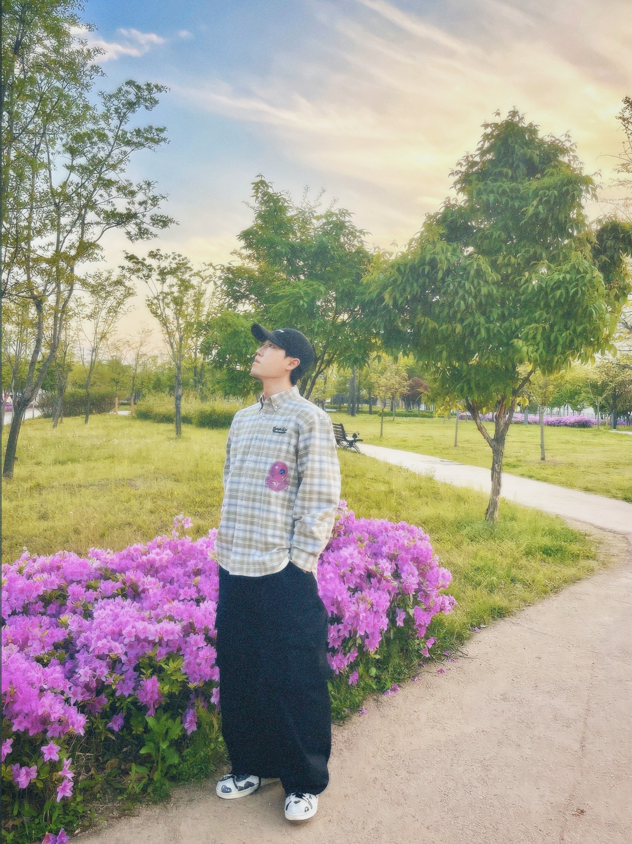 Thisisneverthat x Grateful Dead Lightning Bear Plaid Shirt Khaki 착용 스타일