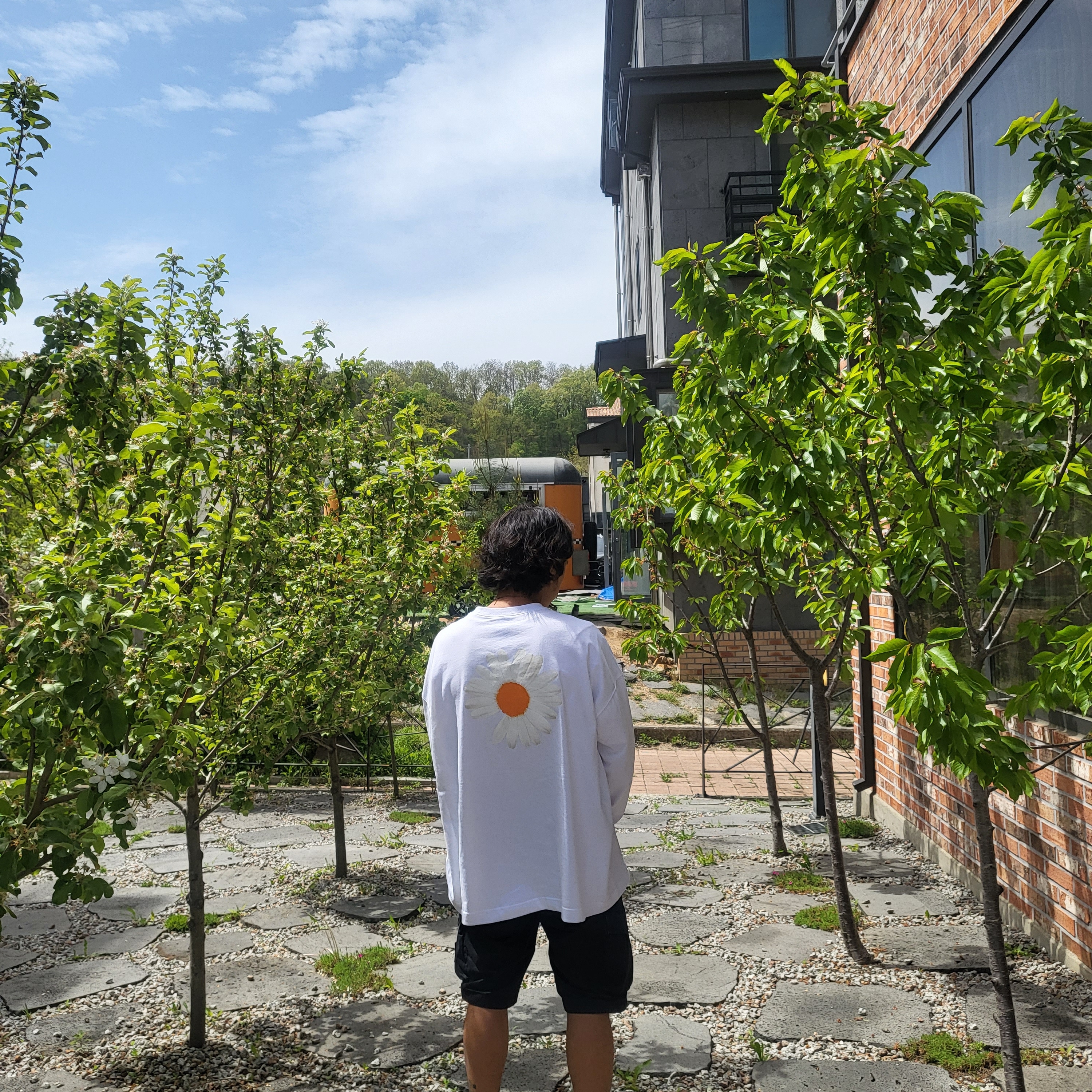 Nike x Peaceminusone LS T-Shirt White (DR0098-100), Jordan 4 Retro OG Fire Red 2020 착용 스타일 - 2