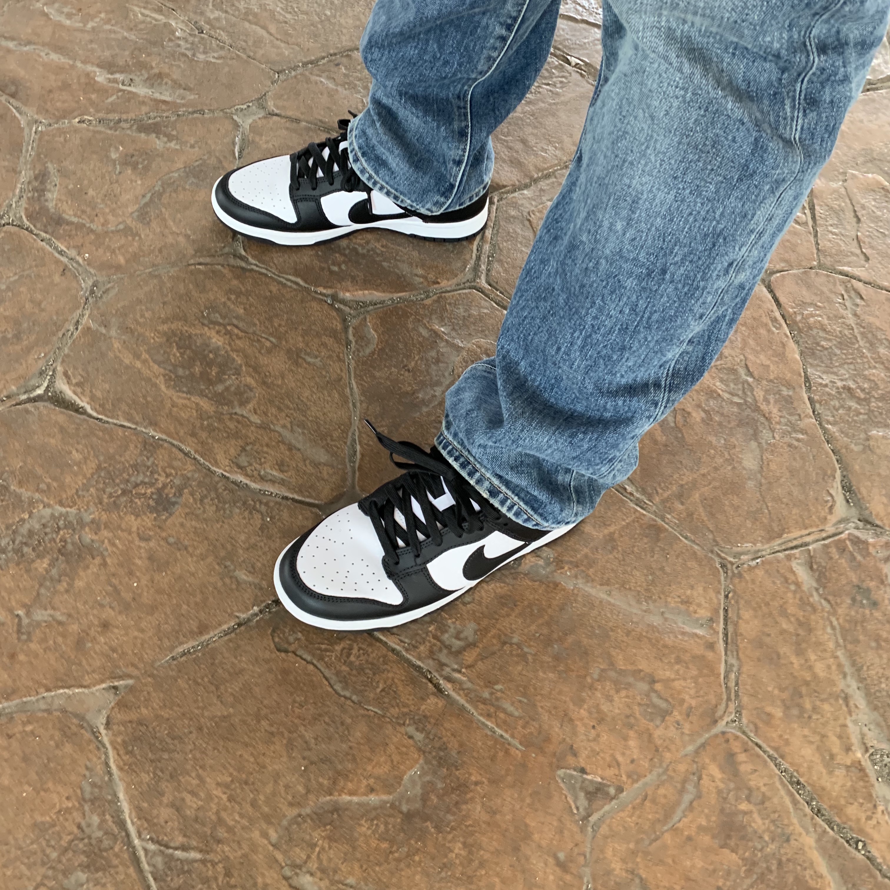 Nike Dunk Low Retro Black 착용 스타일