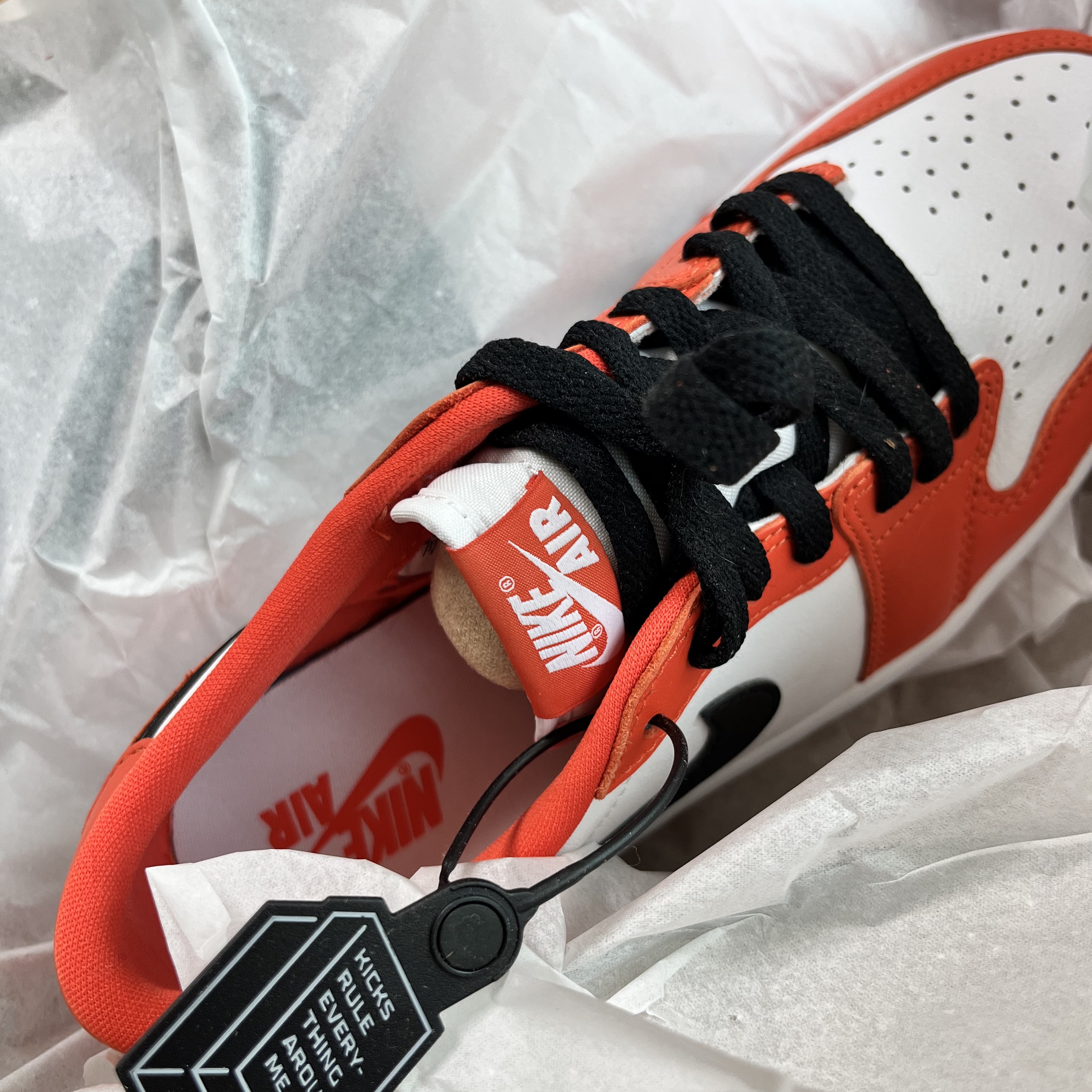 (W) Jordan 1 Low OG Starfish 착용 스타일 - 2