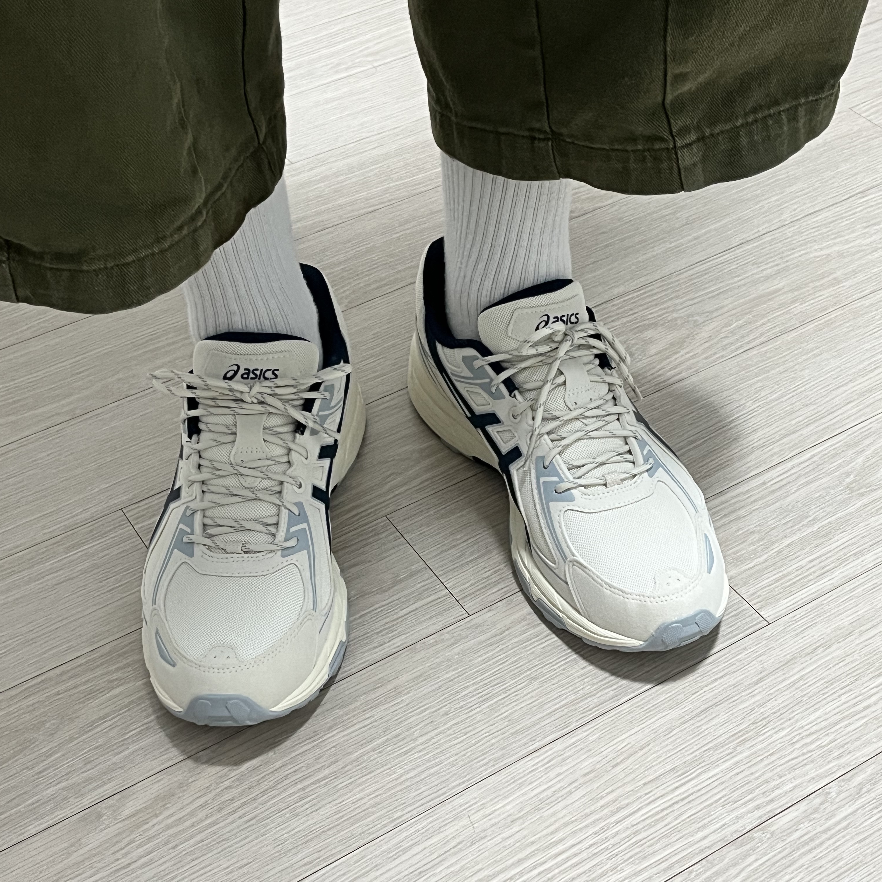 Asics Gel-Venture 6 SPS Birch French Blue 착용 스타일 - 2